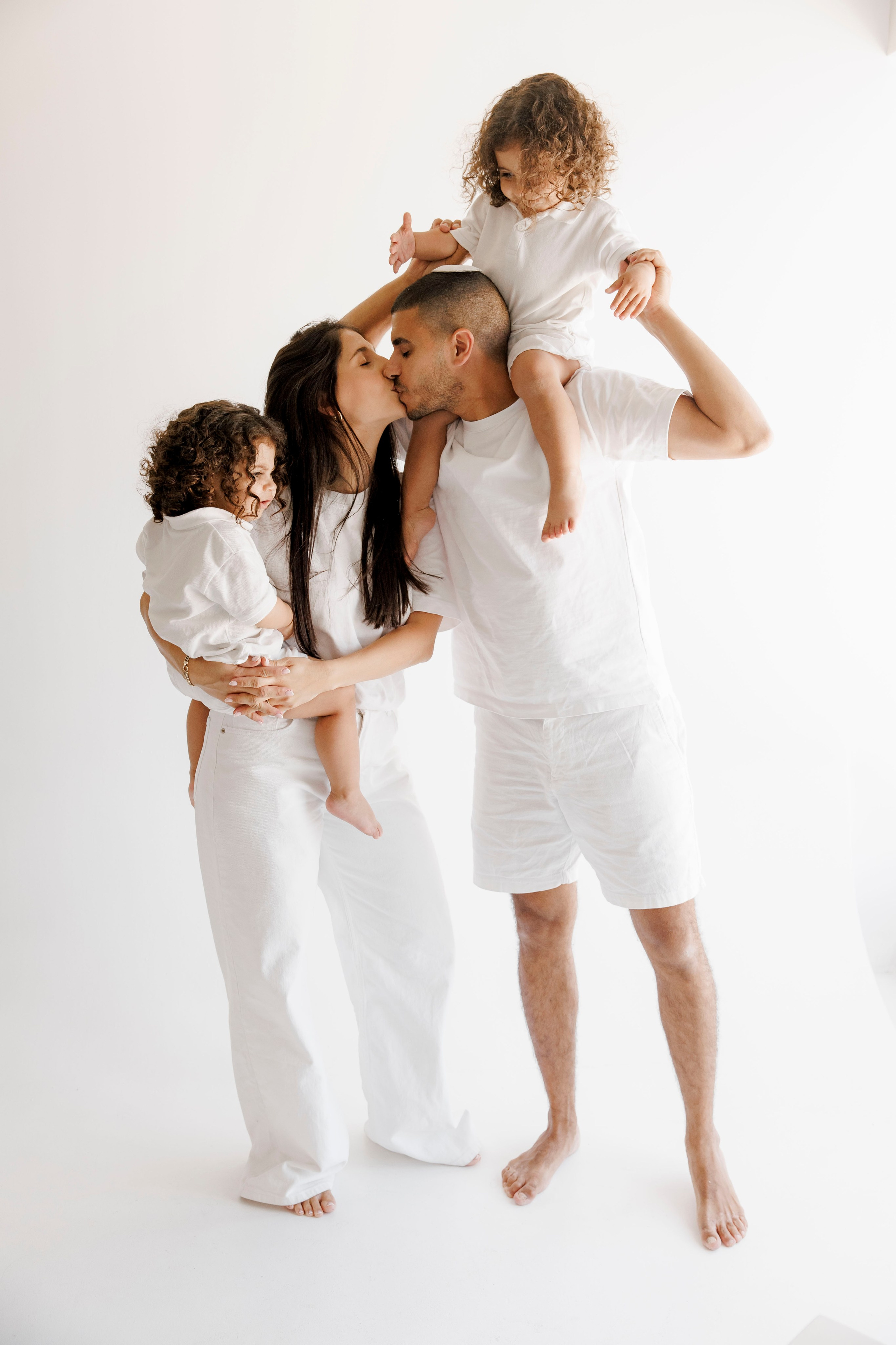 Family photoshoot inside the studio in Hadera. Wedding and family photographer