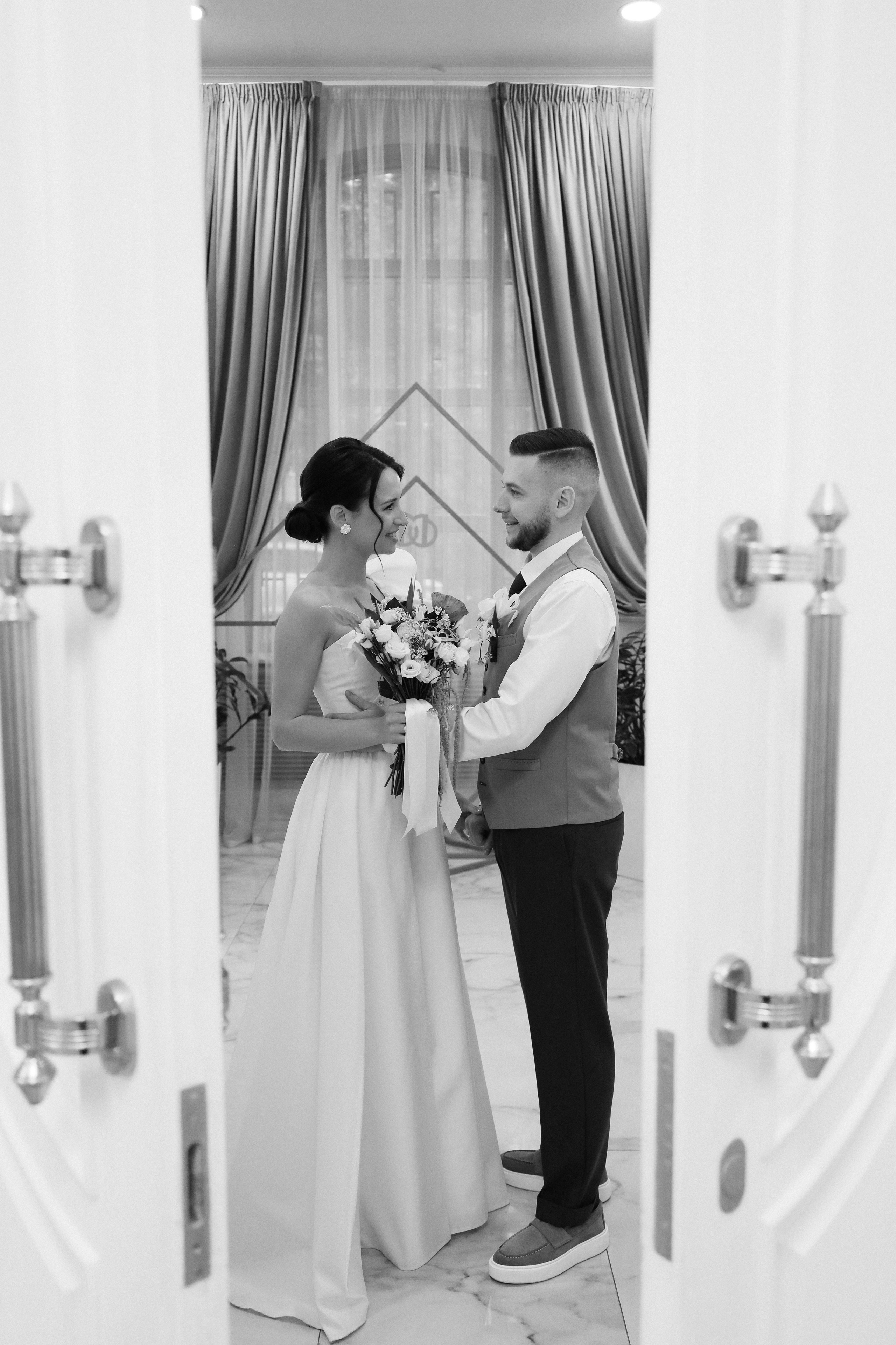 Е. +  П. С утренних сборов и до торта. Семейный и lovestory фотограф в Москве Светлана Коняхина