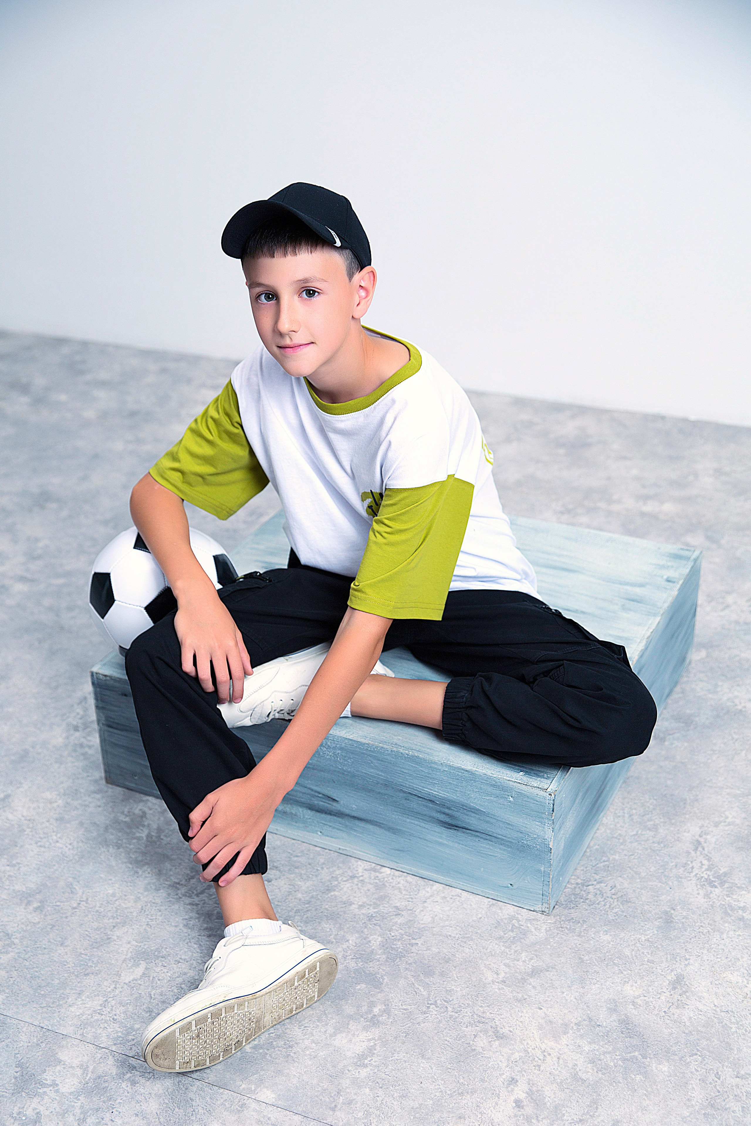 «ПАЦАНЫ». Детский школьный фотограф в Кемерово Зиновьева Екатерина