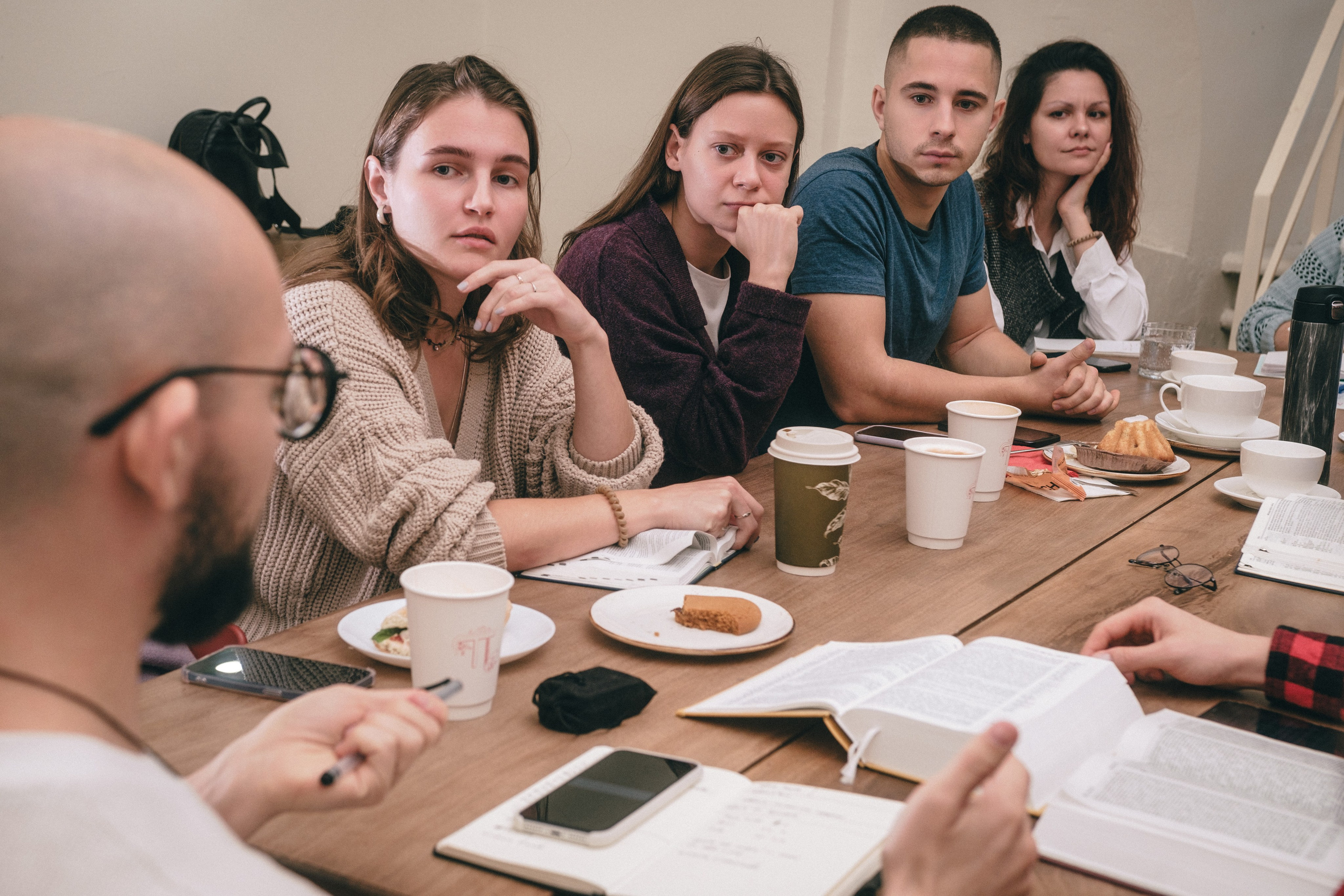 Библейский завтрак 22.10.2024. Фотограф в Москве Максим Скоробогатов
