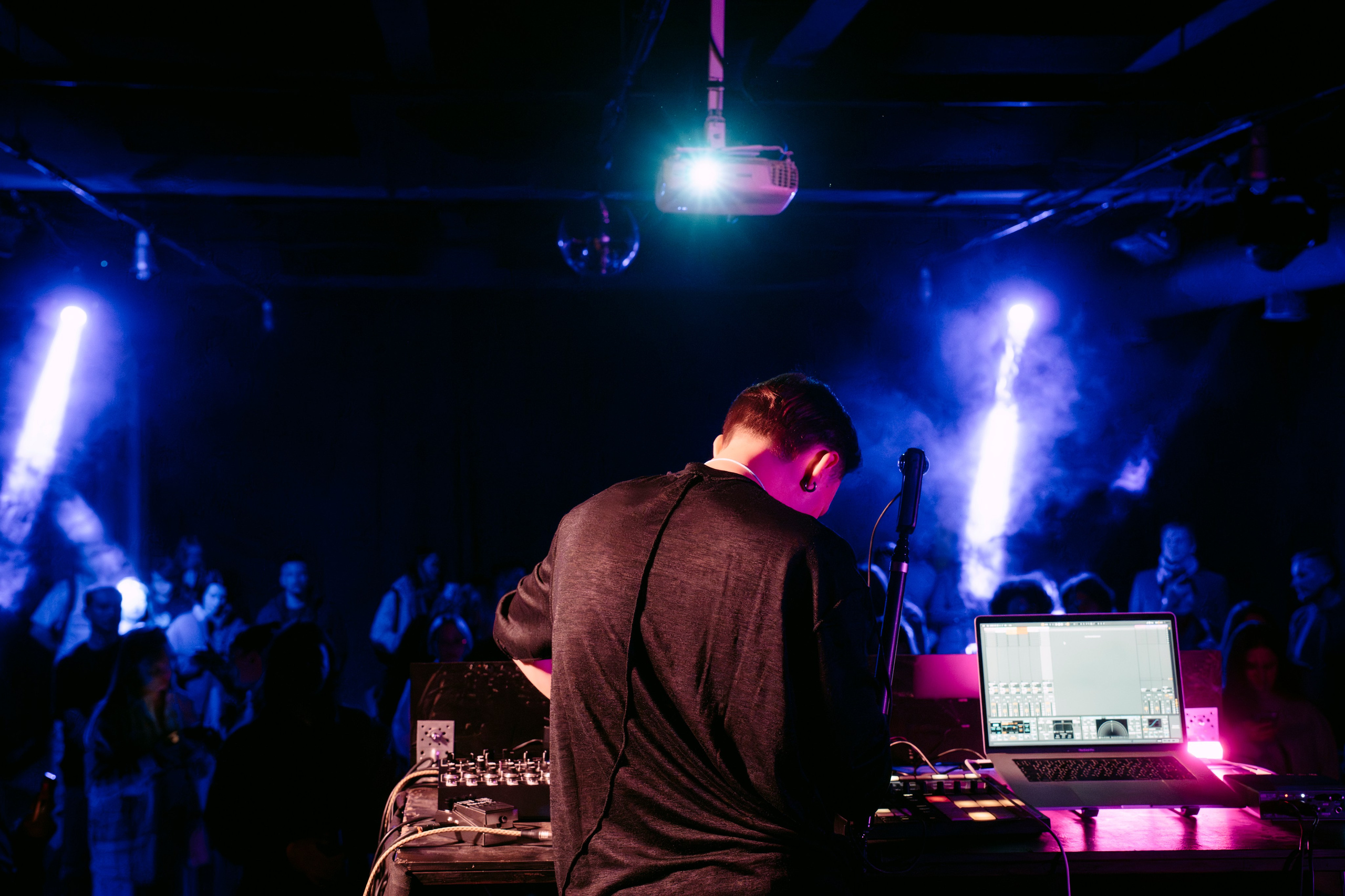 Synesthesia|Werk. Главная