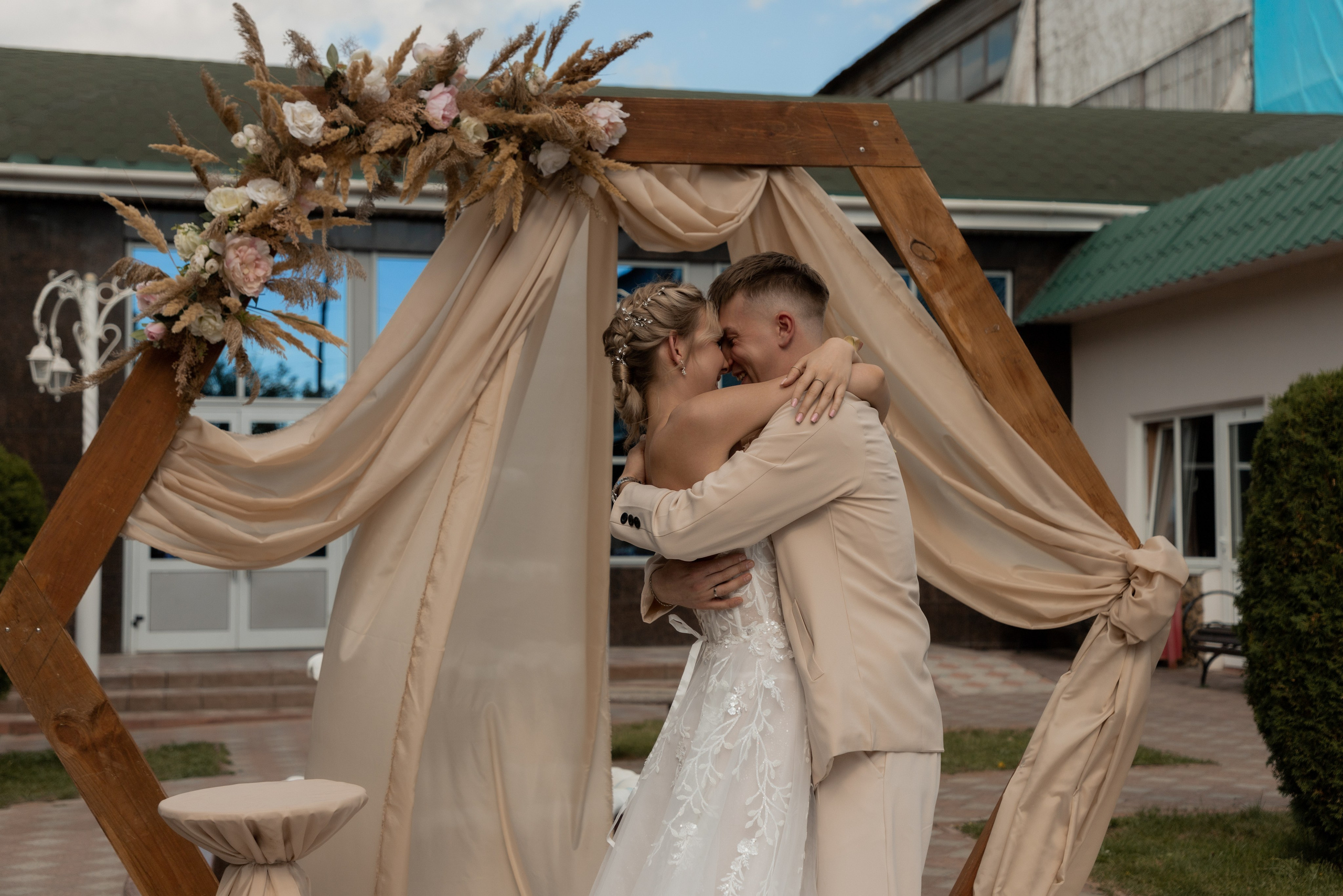 Роман и Александра (банкет). Свадебный фотограф Ангелина Сунгатулина | Саратов | Балаково | Вольск