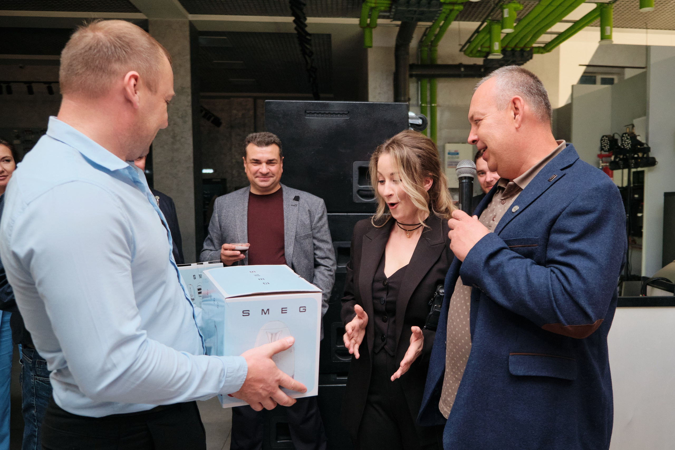 Открытие салона 100 градусов. Антон Ив