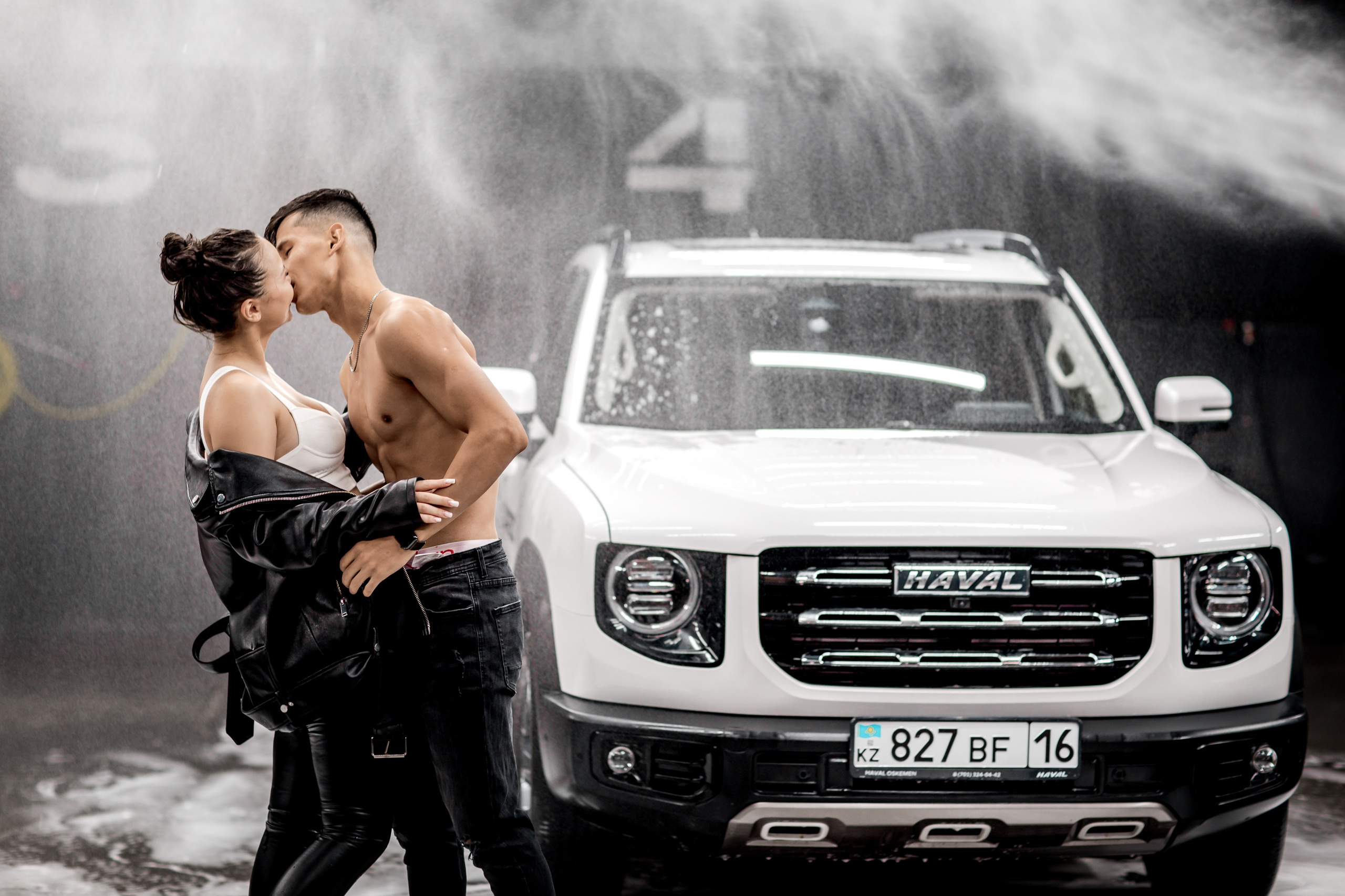 Love story Auto. Женский и семейный Фотограф В Усть-Каменогорске Юлия Журавлева