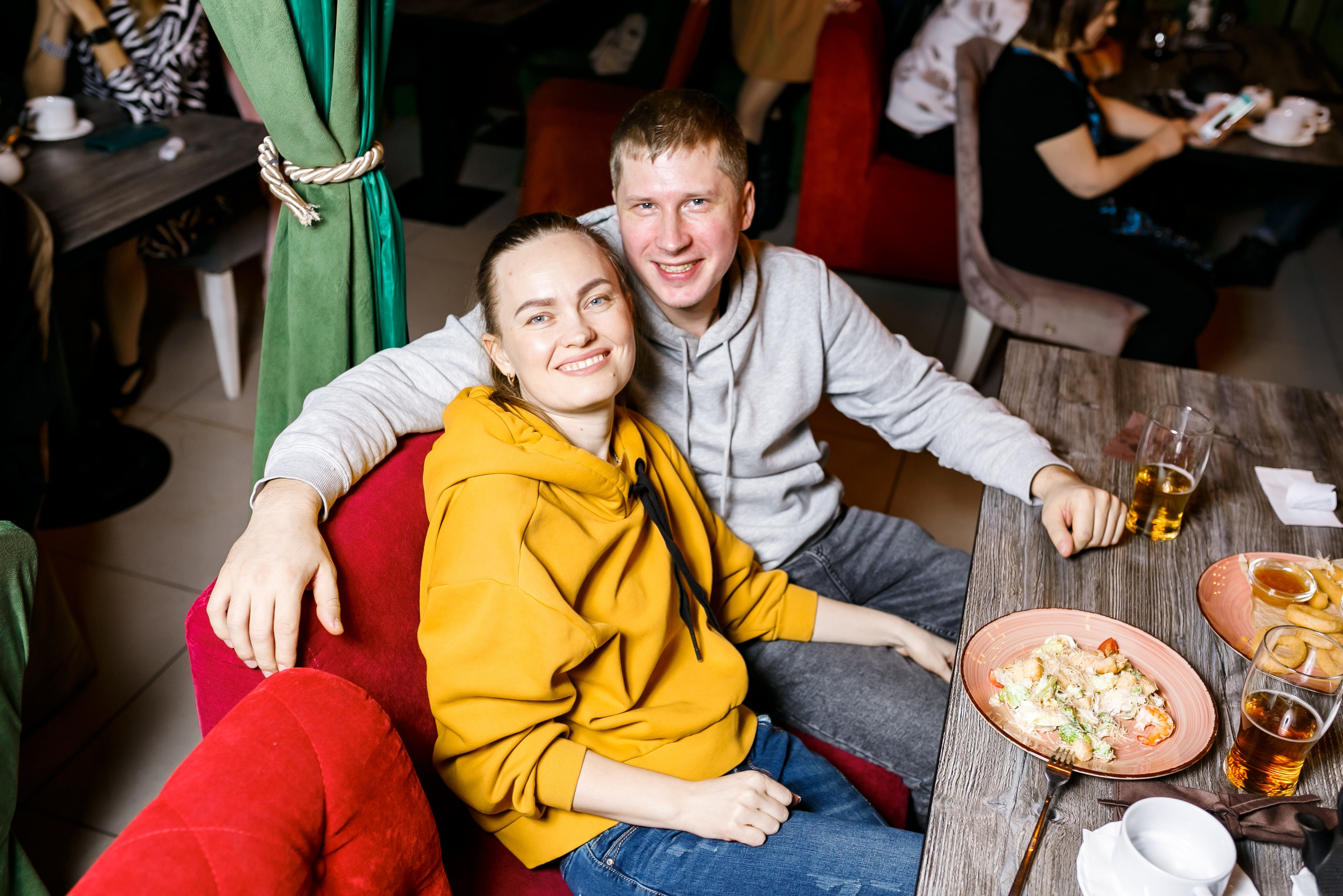 Караоке бар Bravo. Фотограф в Воронеже Иван Самодуров