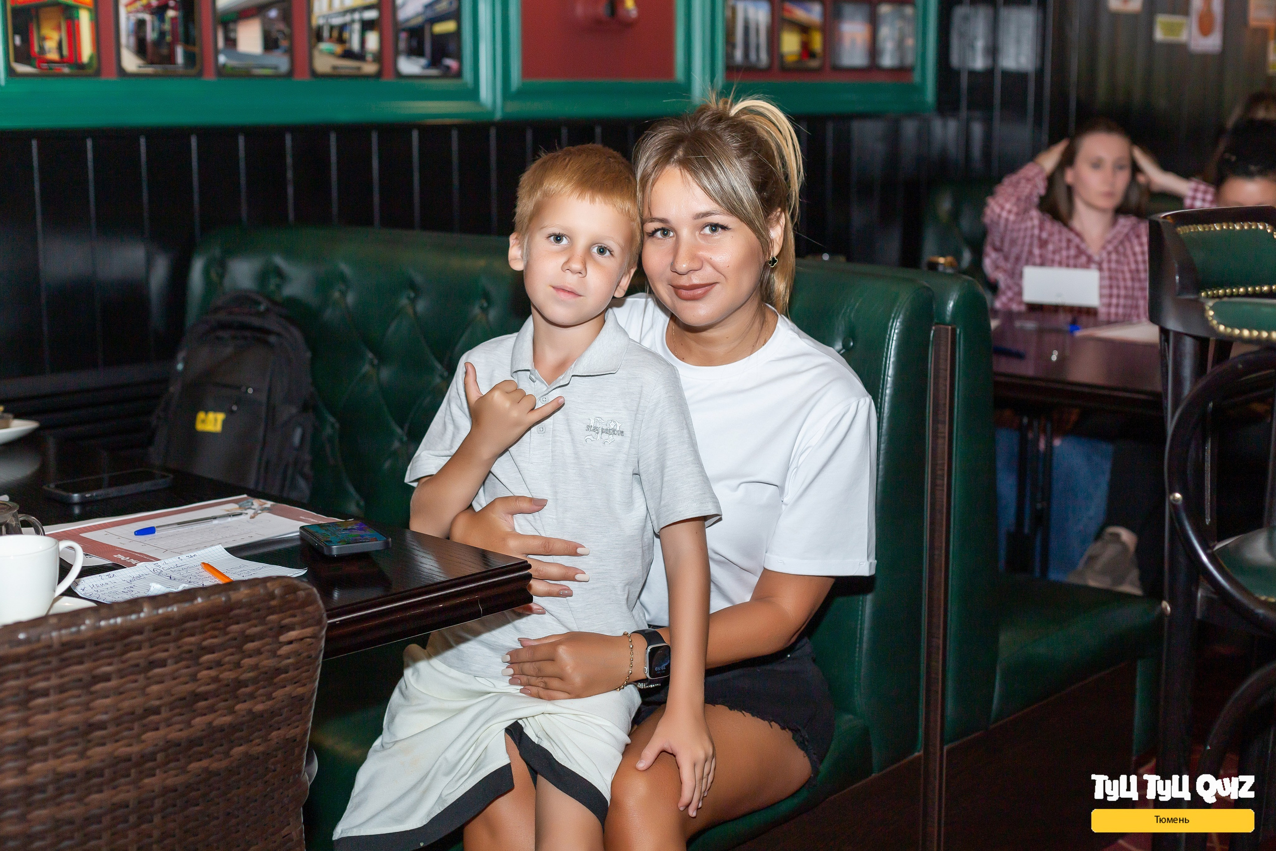 Квиз «Мозгобюойня». Ирина Квасова | Фотограф в стиле VOGUE | Тюмень