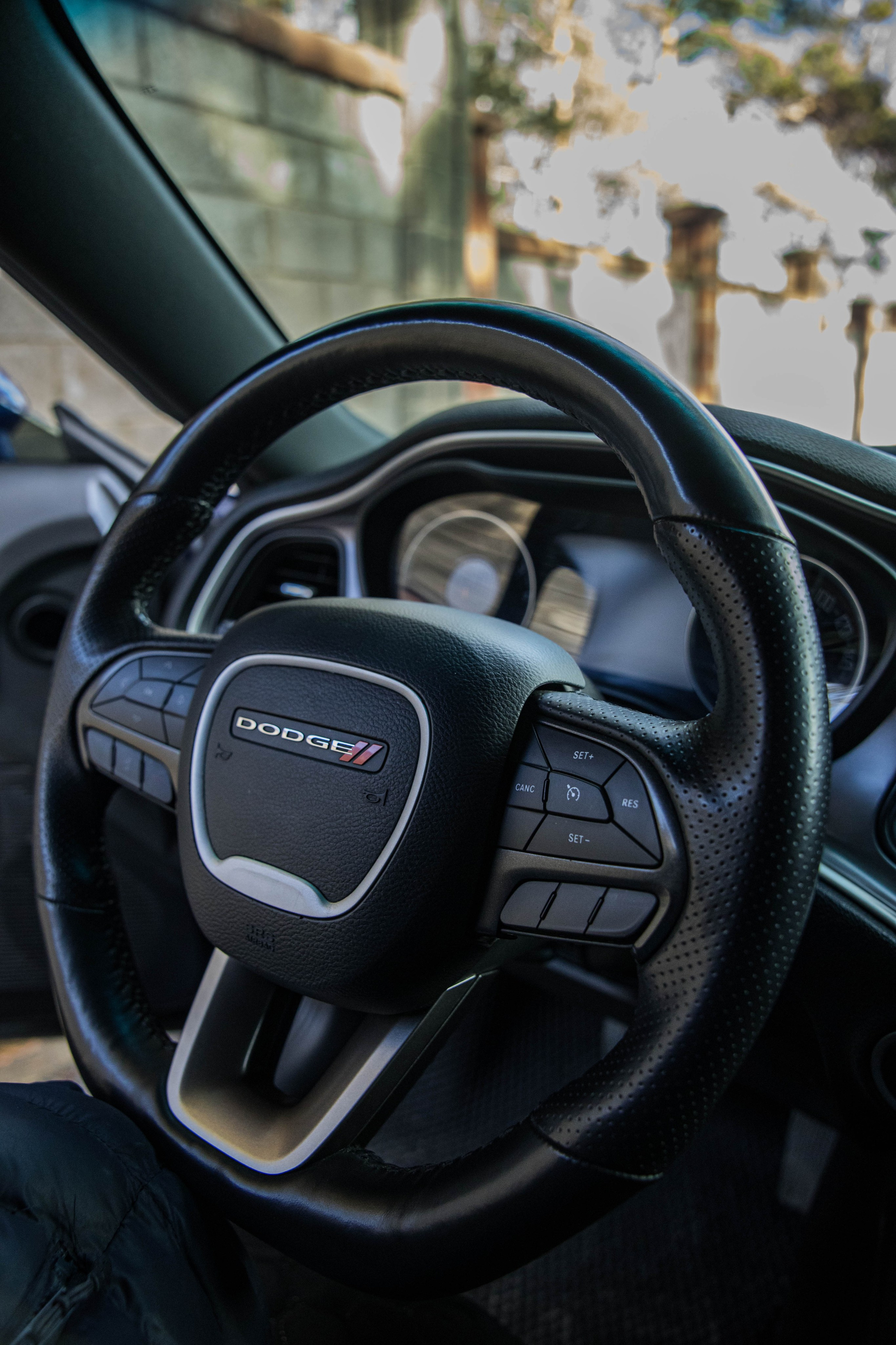 DODGE CHALLENGER 😈. Репортажный фотограф в Иркутске — Ярослав Ковалёв