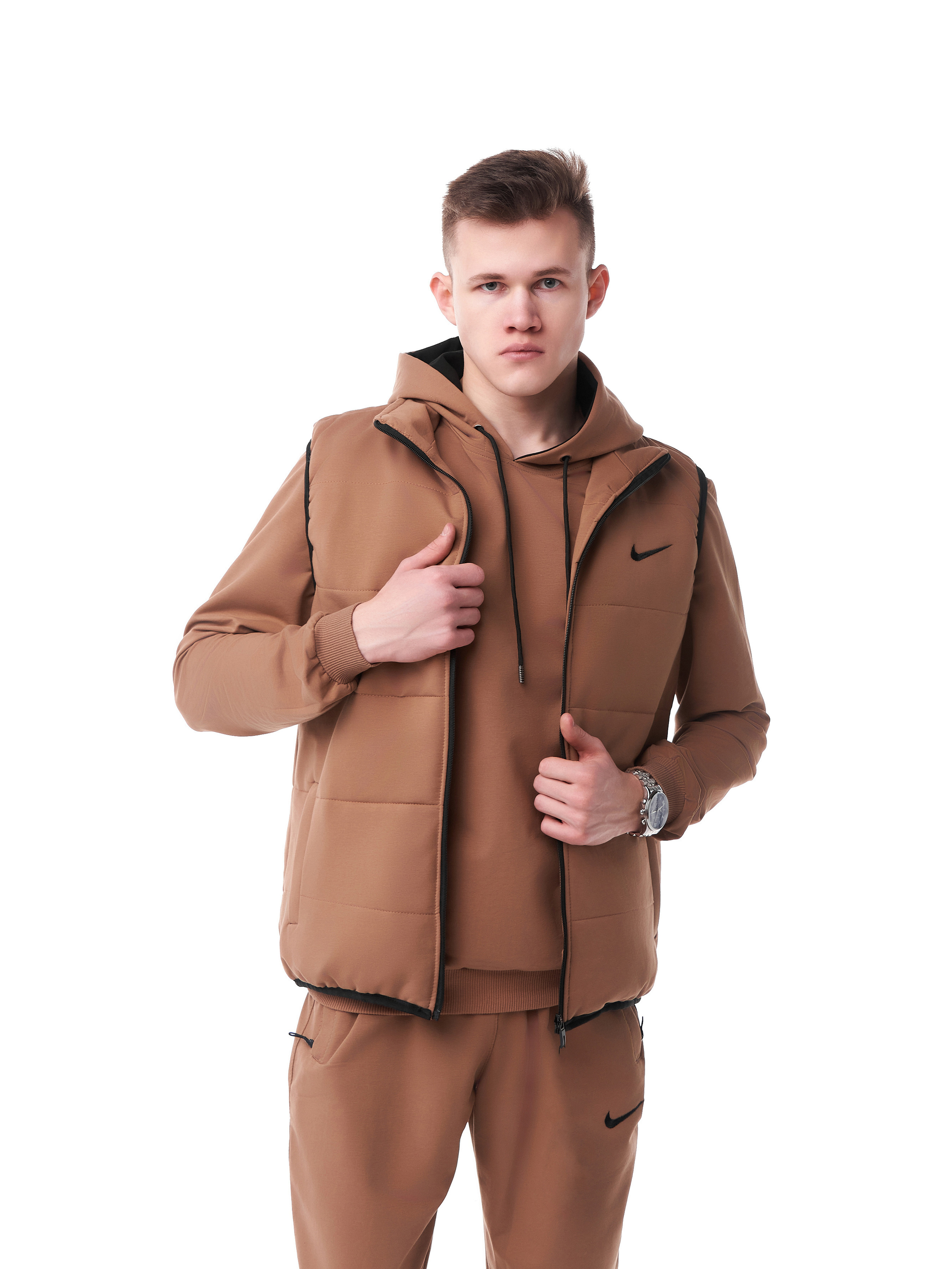 Съемка спортивных костюмов. Контент фотограф для бизнеса и маркет-плейсов