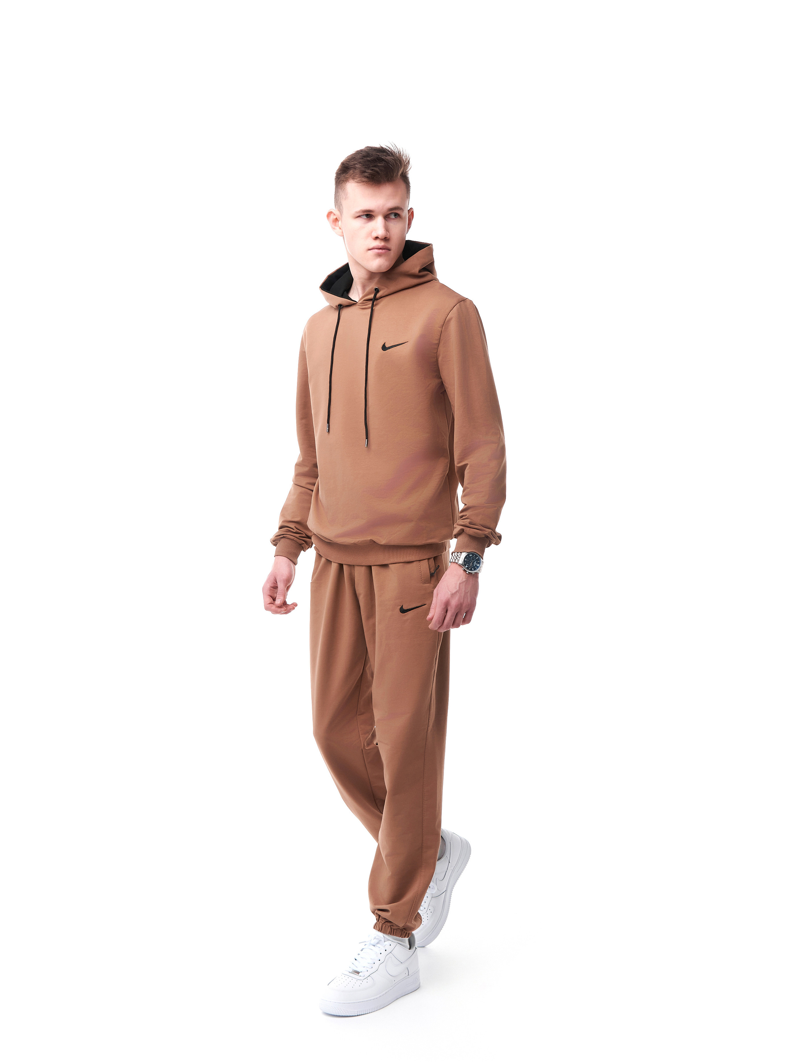 Съемка спортивных костюмов. Контент фотограф для бизнеса и маркет-плейсов