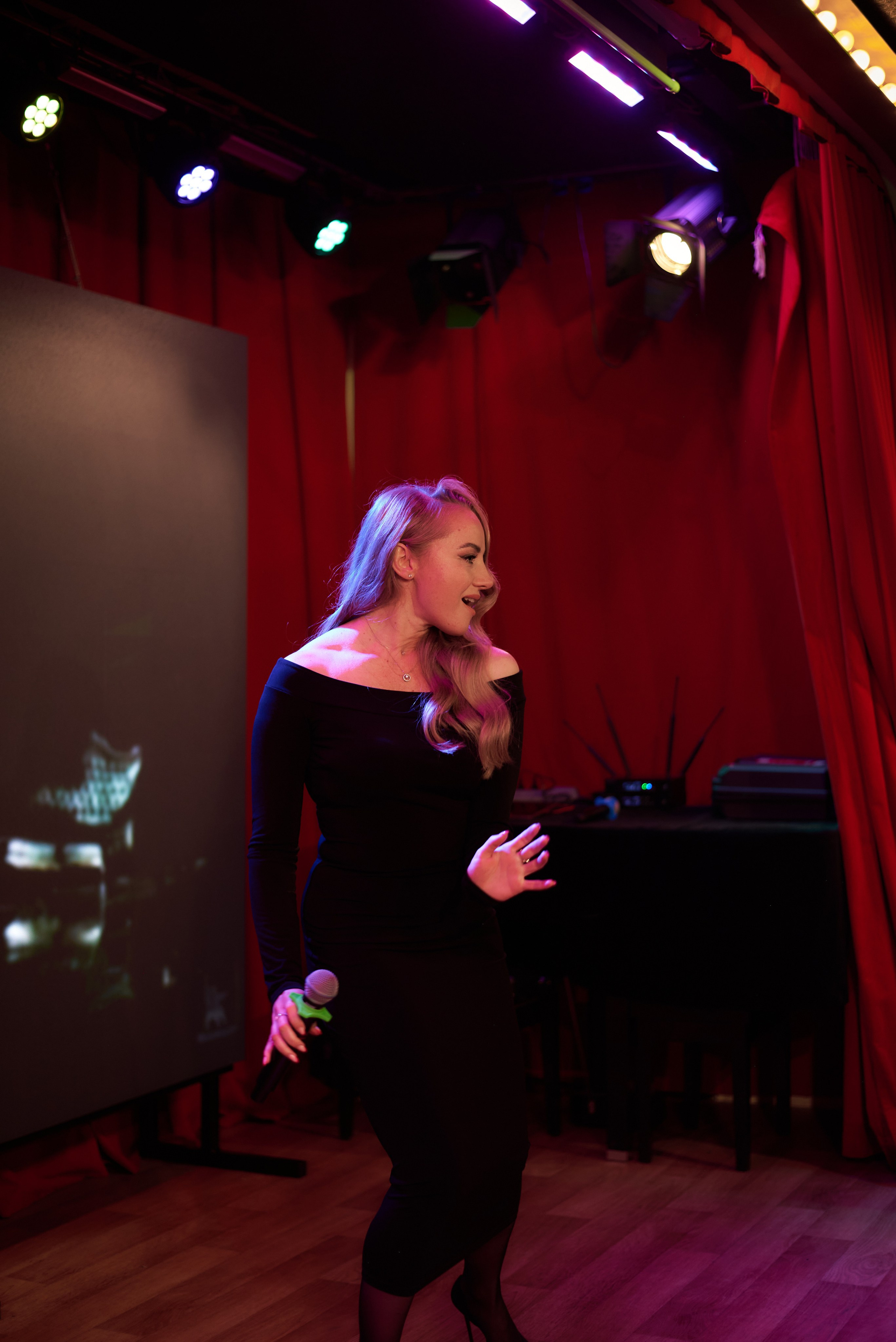 Отчетный концерт мастерской эстрадного вокала. Photographer Bangkok — Pattaya | фотограф Бангкок — Паттайа