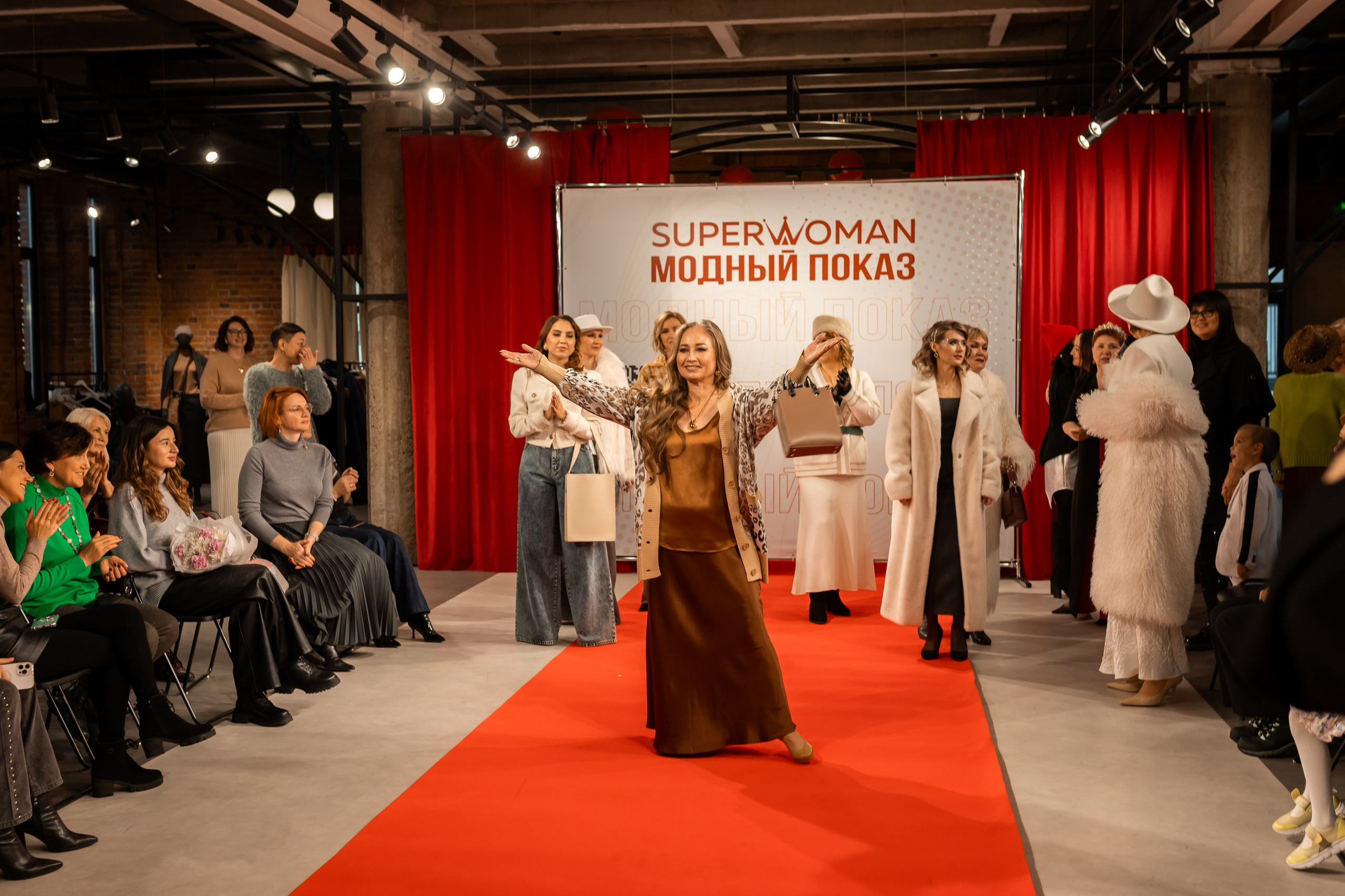 Показ проекта Super woman. Марина Шаймухаметова. Фотограф в Уфе