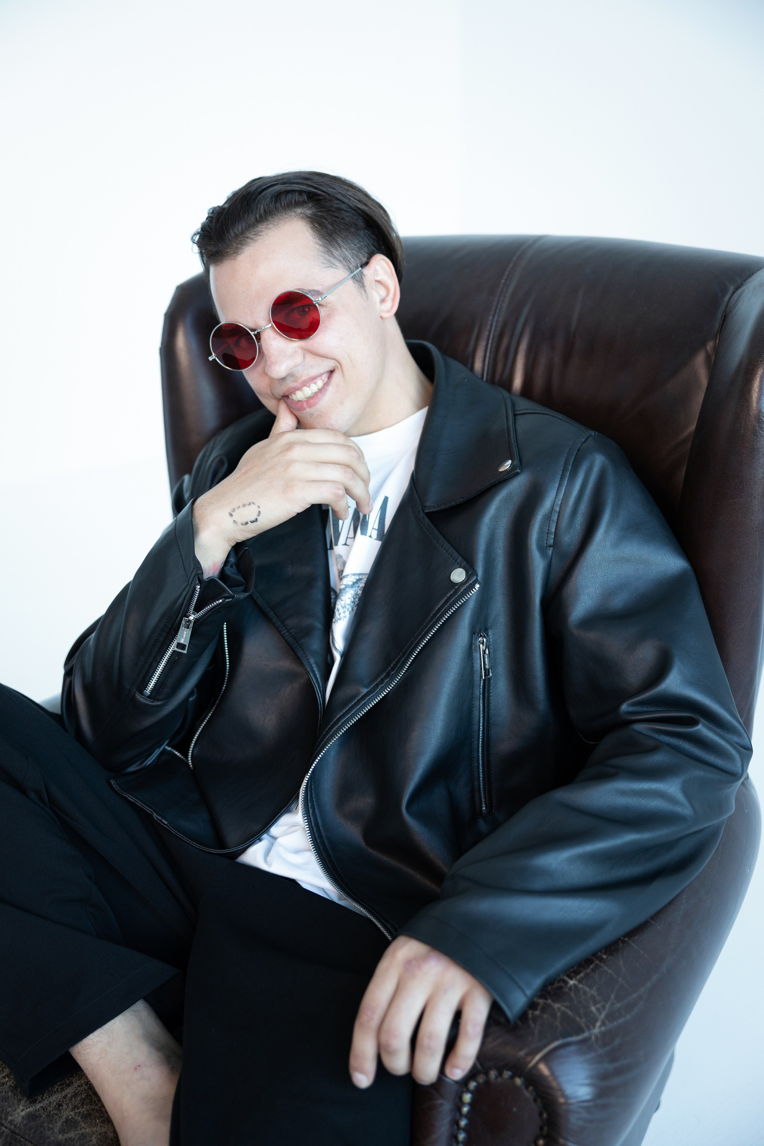 Мужская портретная съемка в фотостудии. Фотограф Лабутина Александра. Портретный и репортажный фотограф из Нижнего Новгорода Александра Лабутина