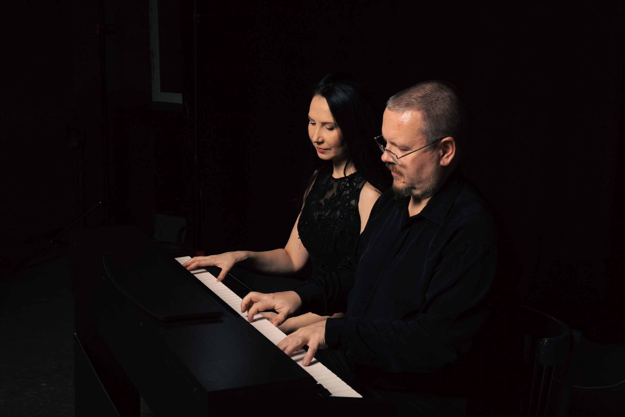 Артисты Тюменской филармонии Станислав и Валентина Хуланховы. Фотосъемка. Фотограф в Тюмени Даша Михнова. Портреты, фотопроекты, фотодни