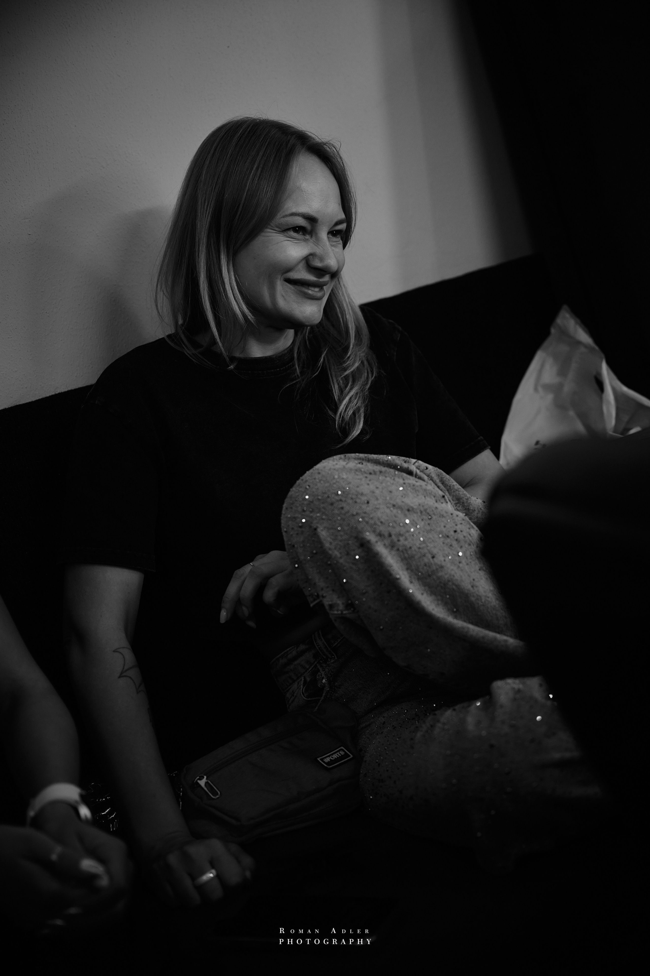 Бэкстейдж подготовки шоу Андрея Вишневского. Photographer Roman Adler