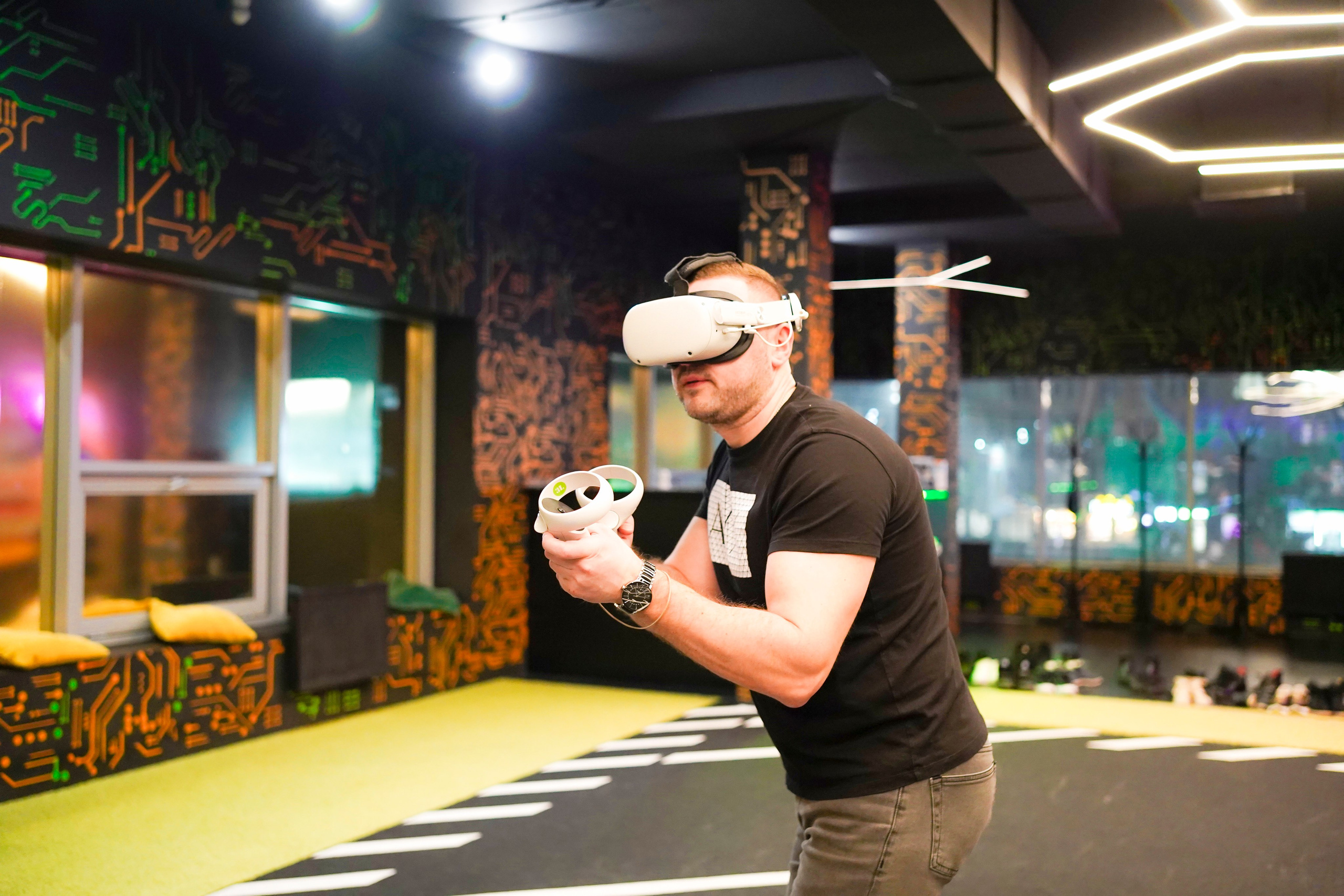 VR (November-December 2024). Felixtones