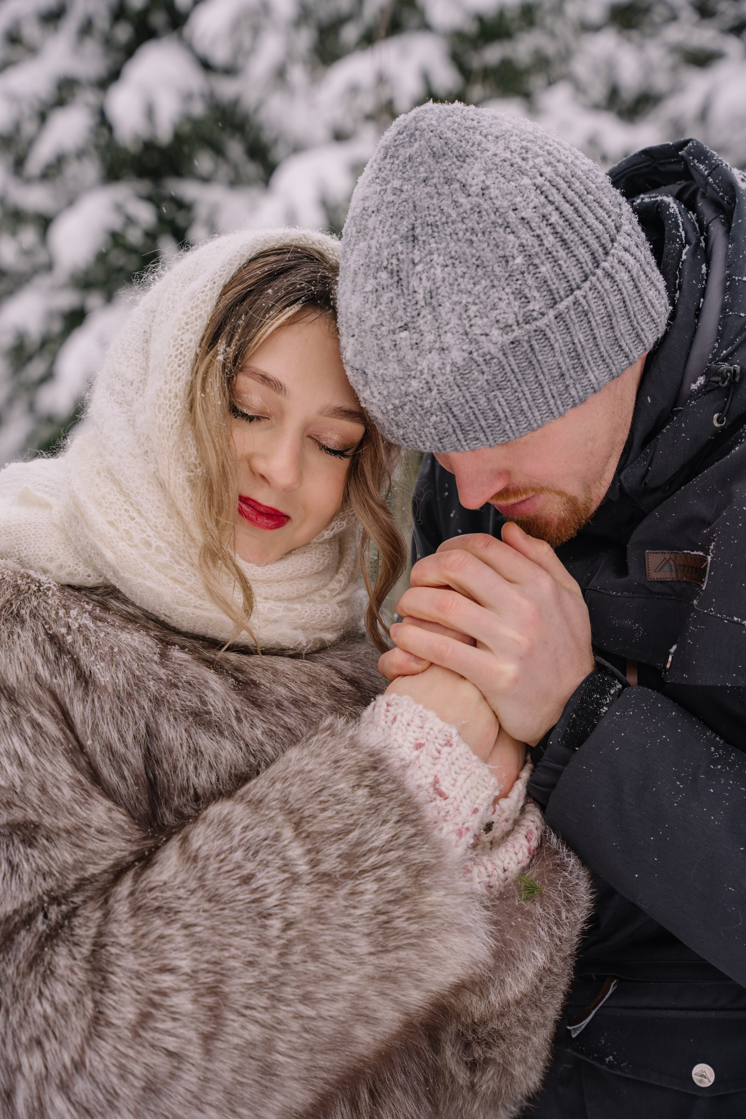 В лесу и нас двое