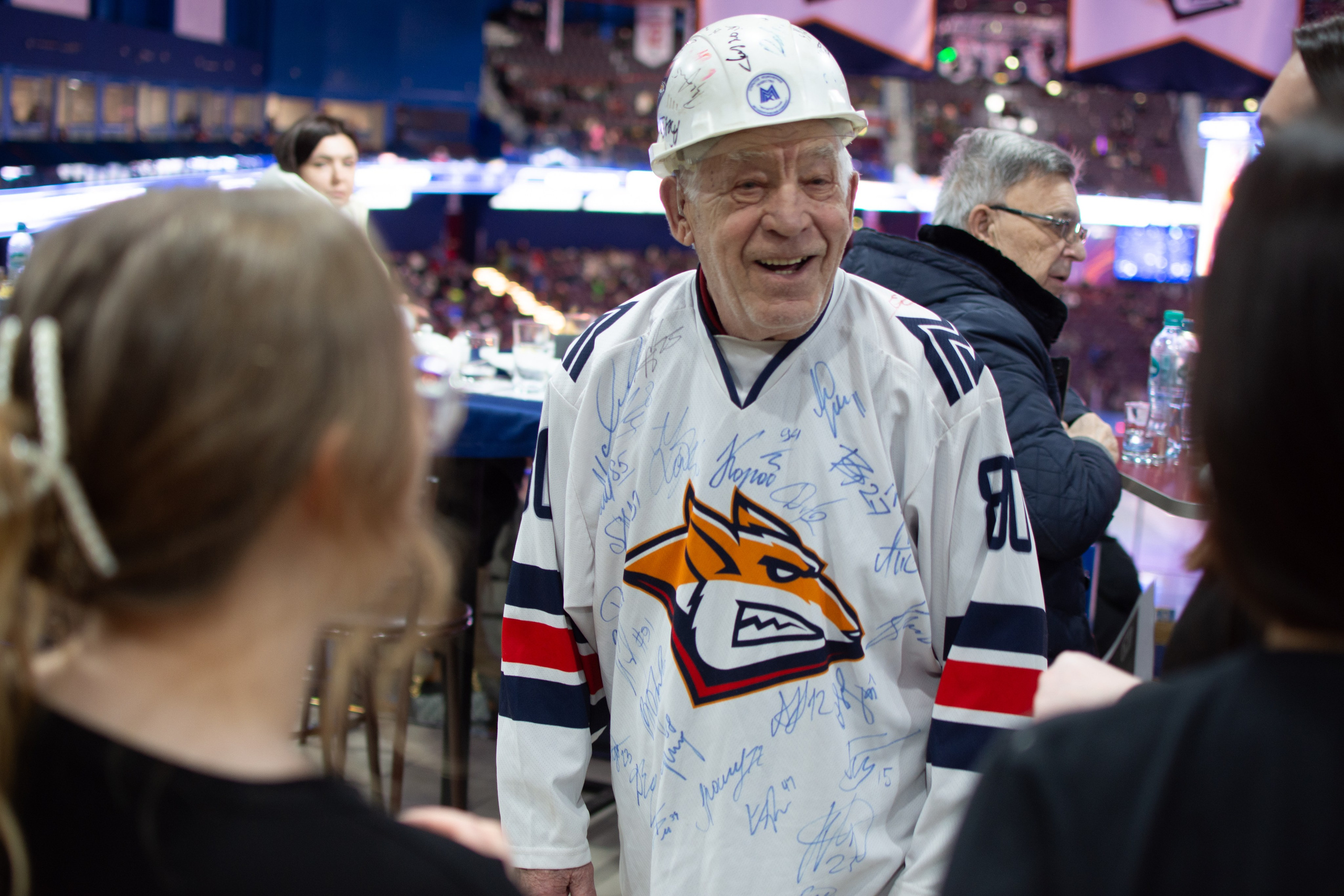 Призетация ТАНК в арене Металлург. Evgeniy Roslov