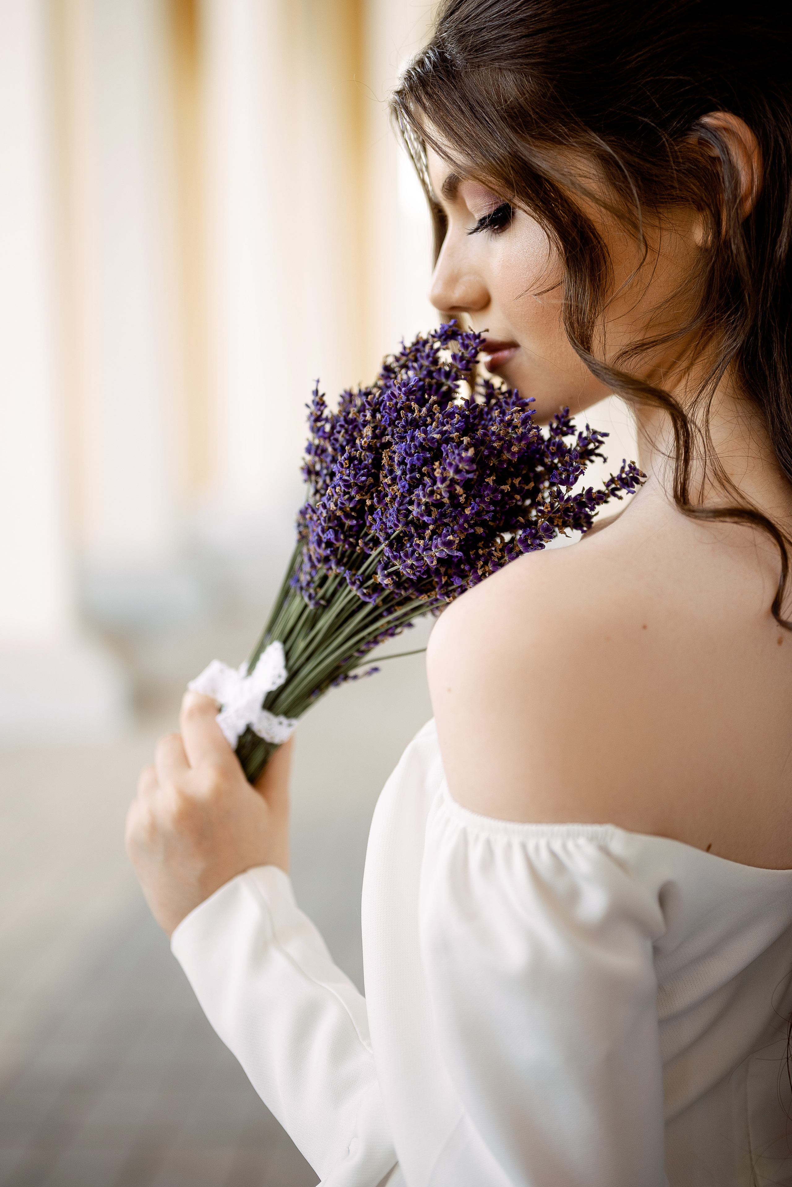Катя с лавандой. Свадебный и портретный фотограф в Минске Наташа Каракулова