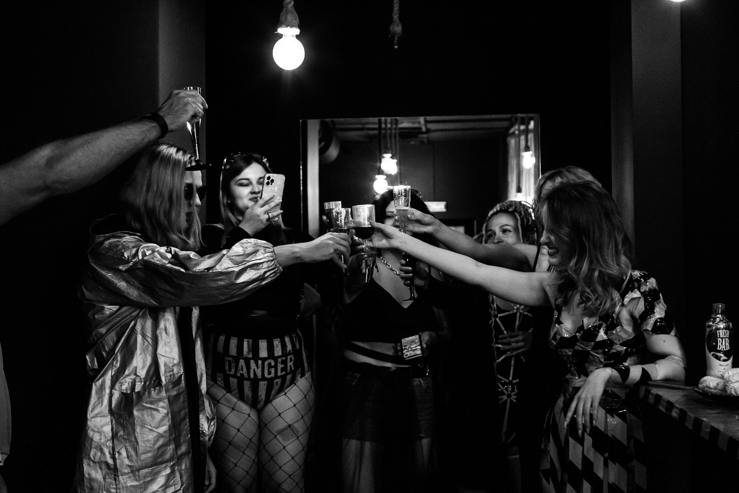 Вечеринка в VTOPE. Фотограф в Новосибирске Екатерина Васильева