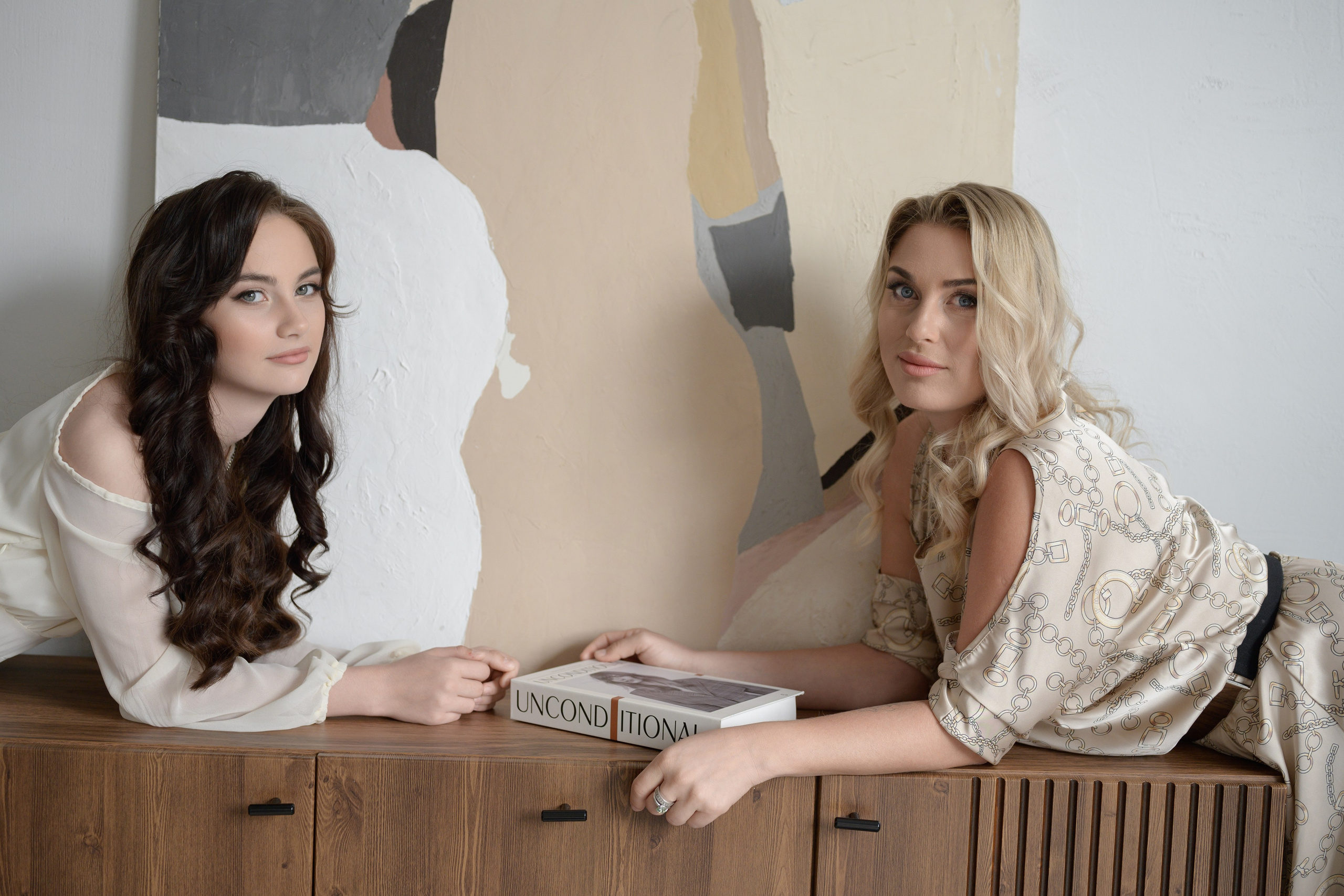 Фотостудия. Полина Бамбиза фотограф фотосессии Красноярск фотокниги портрет