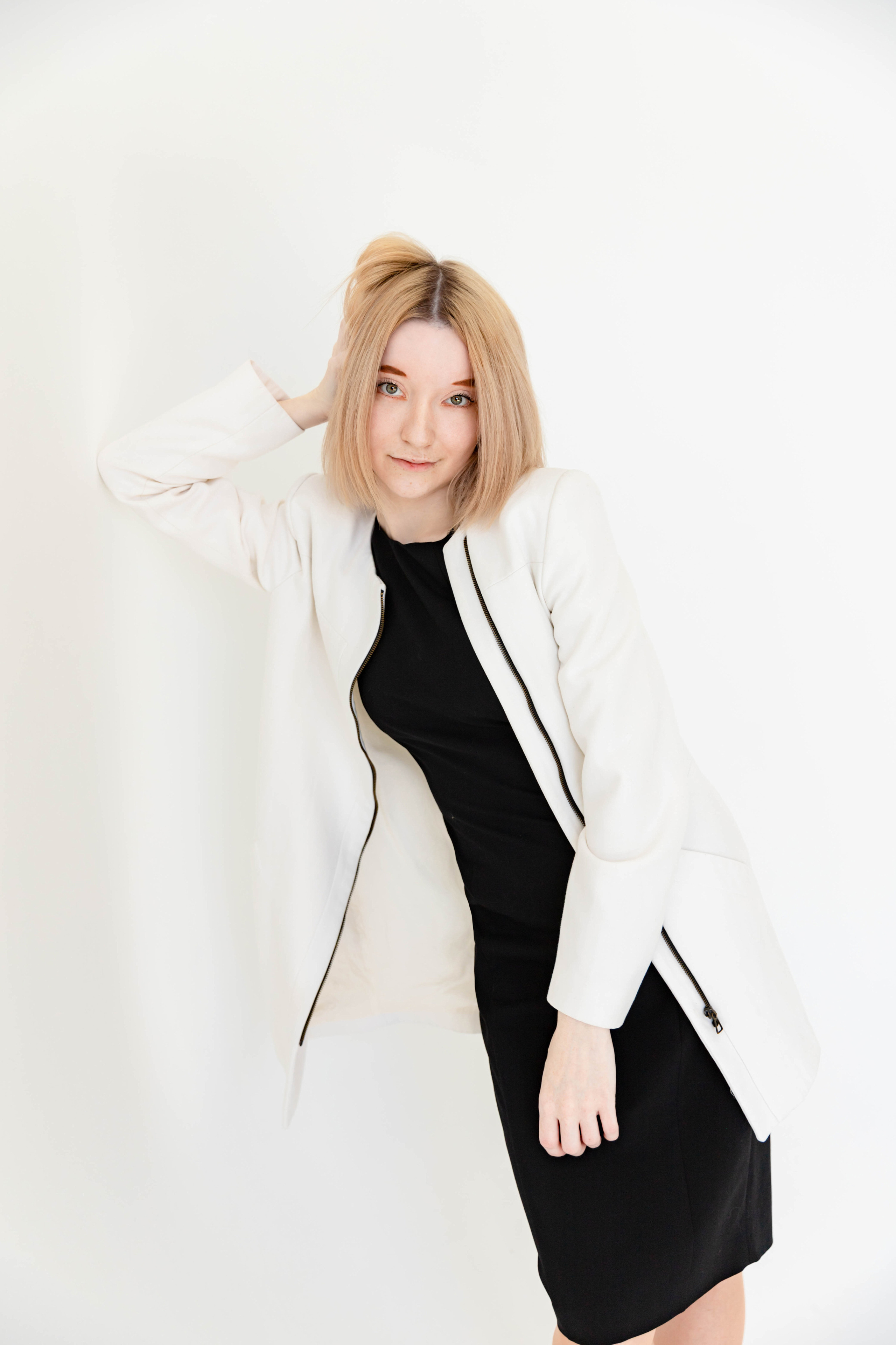 Аня. Циклорама. Свадебный и семейный фотограф в Санкт-Петербурге Лолита Евстифеева