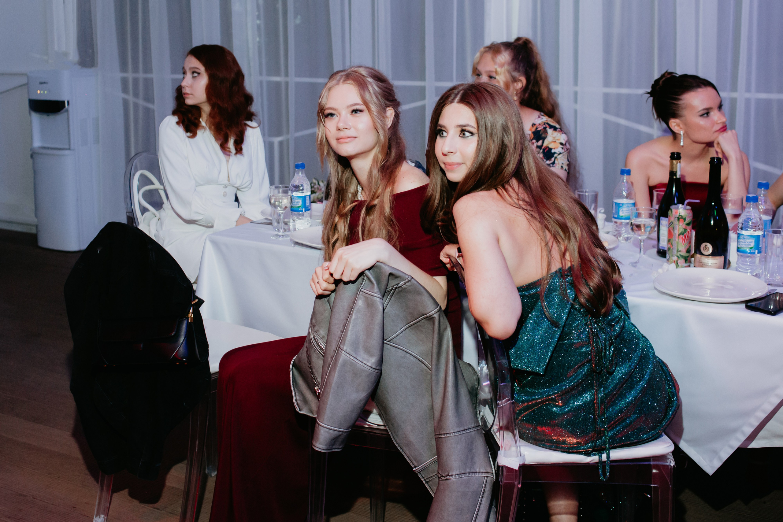 Выпускной 2025 (41 школа) 11 класс. Фотограф в Челябинске Ополихина Анна