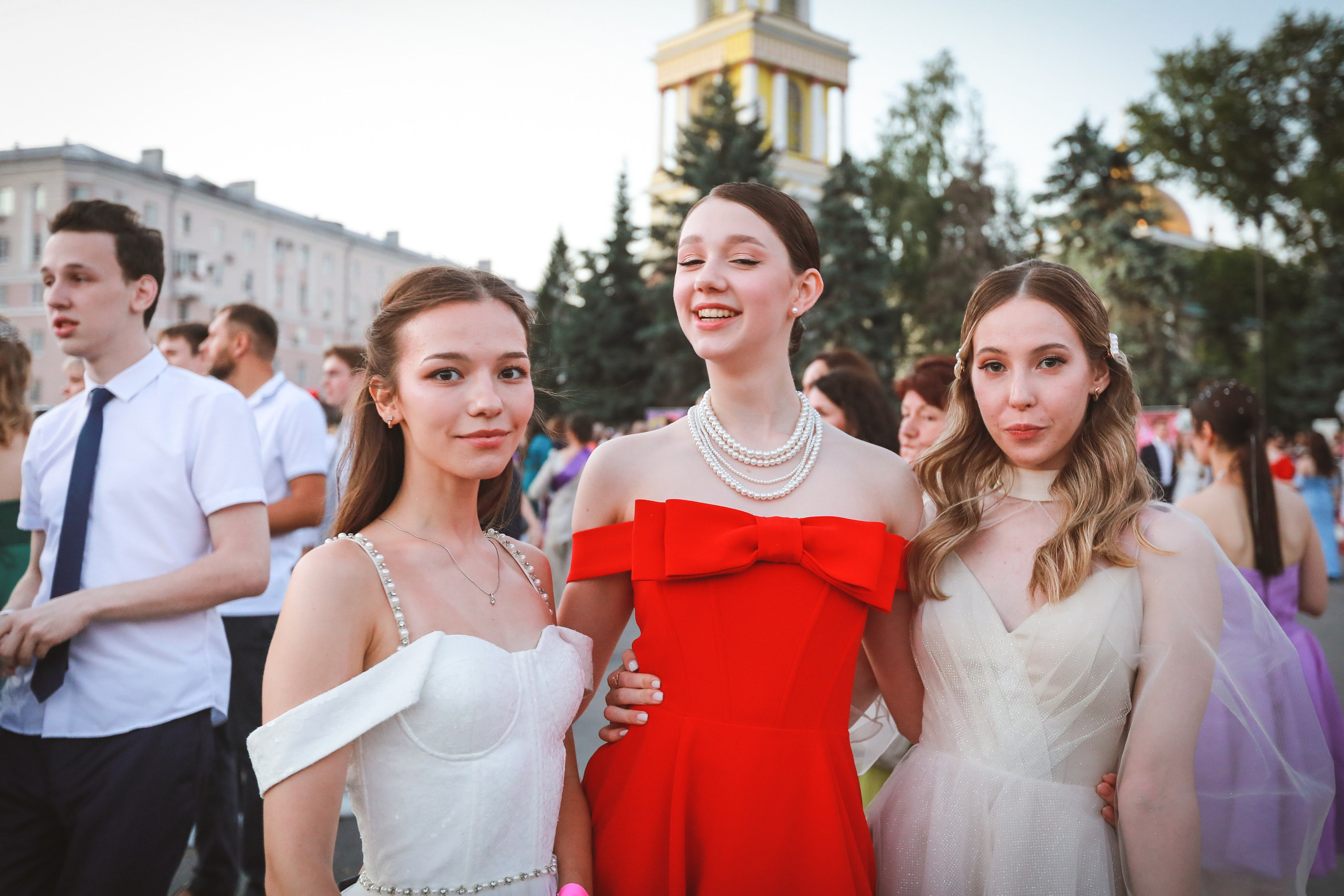 Выпускные альбомы в Липецке фотограф Медведева Лариса. 