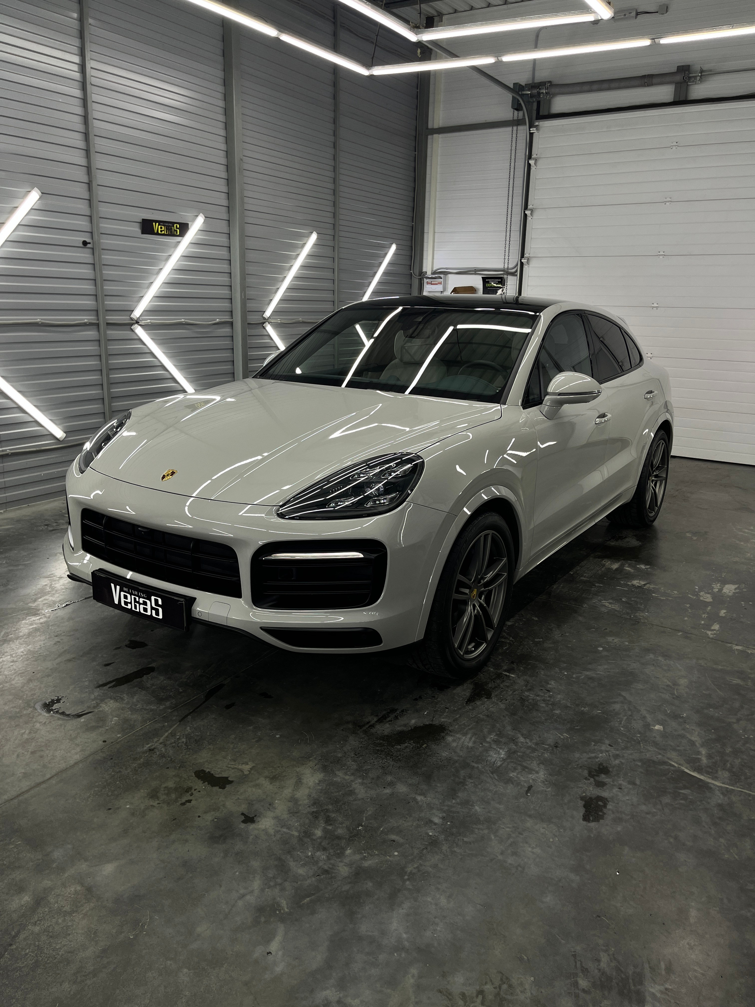 Porsche. VEGAS|ДЕТЕЙЛИНГ СТУДИЯ