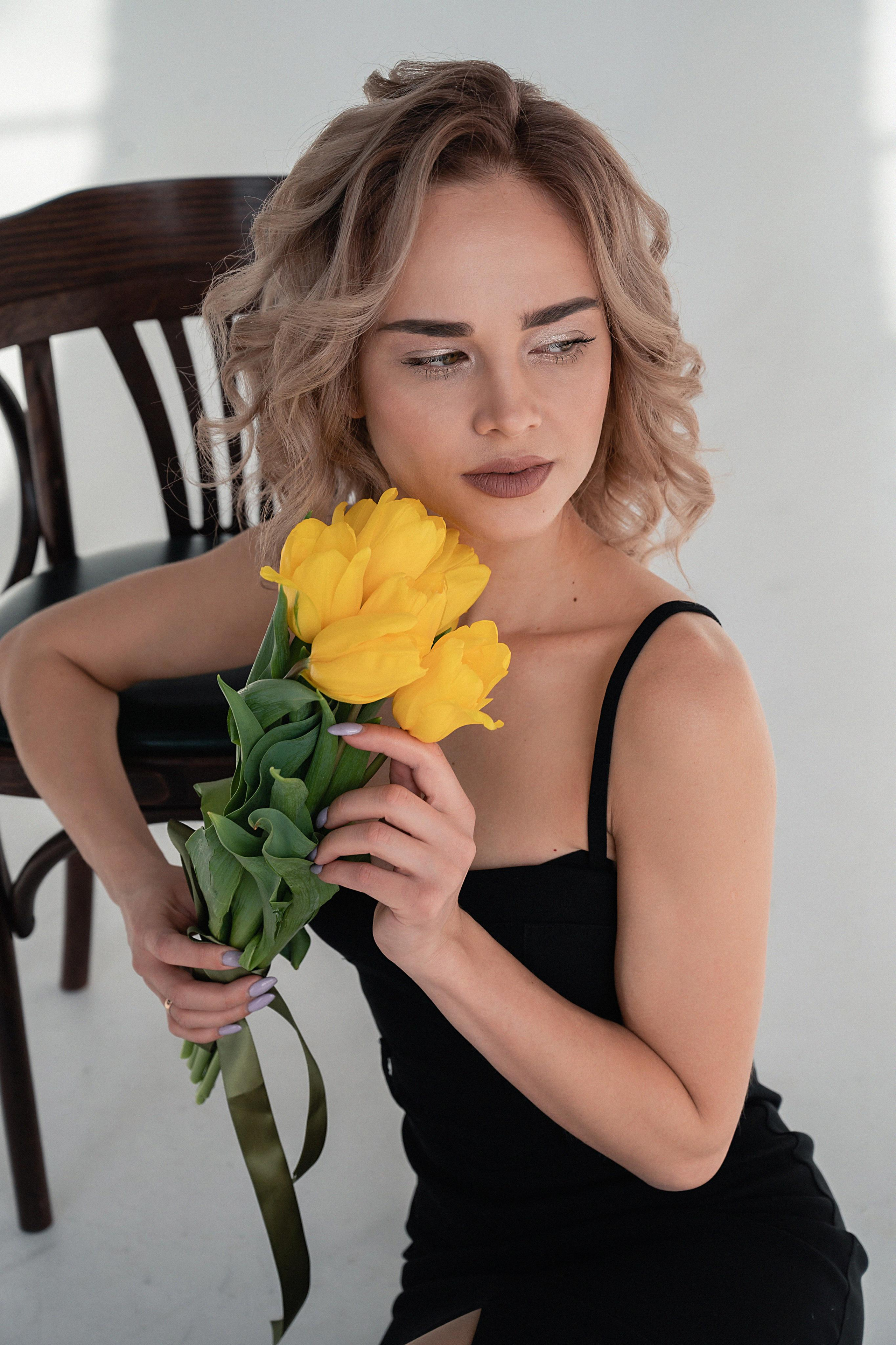 Фотосессия с тюльпанами в студии. Семейный фотограф в Оренбурге Анна Рожкова