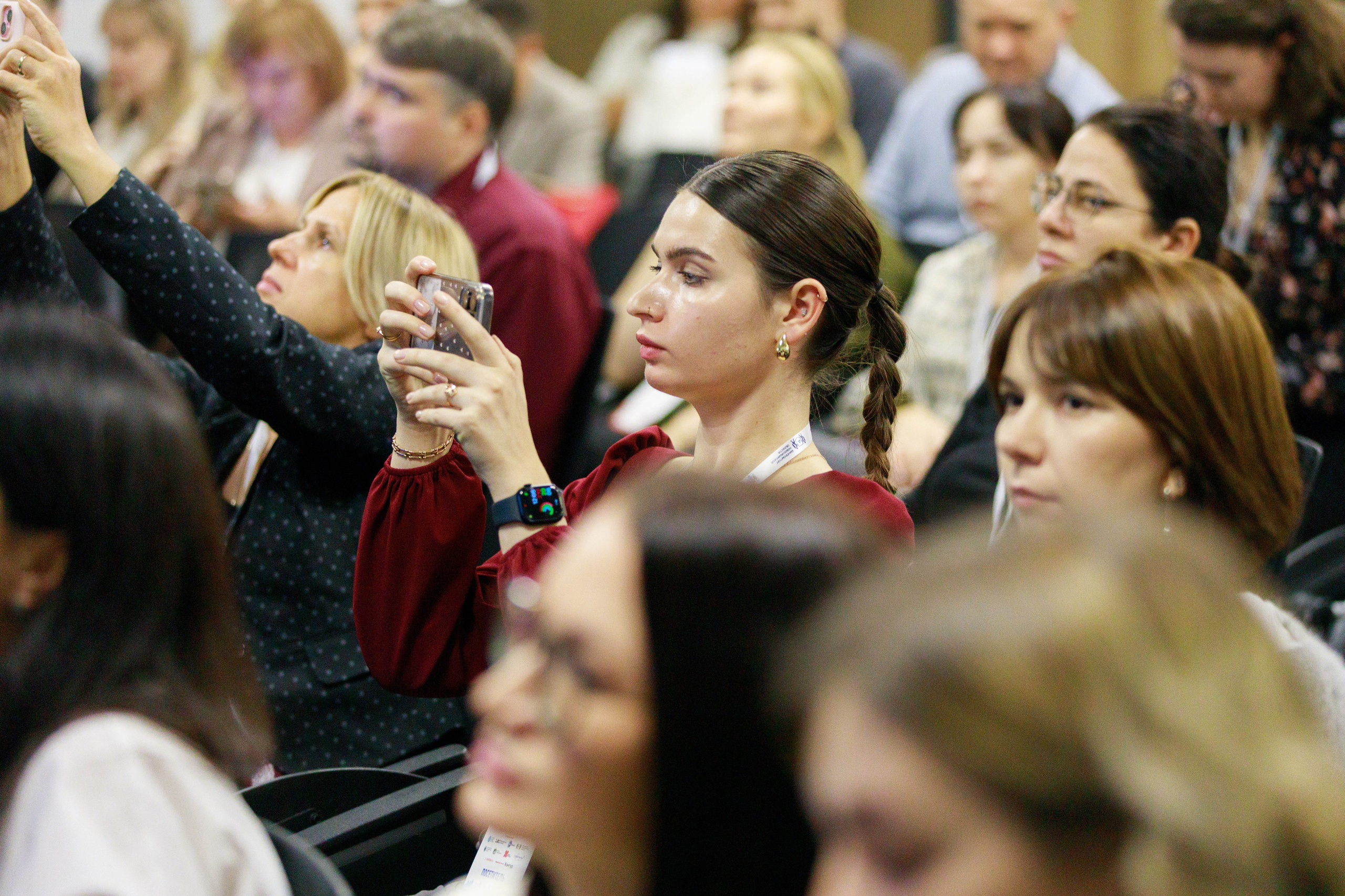 Дни ритейла в Сибири 2025 г. ЭКСПО. Репортажный фотограф в Новосибирске Алена Помазунова