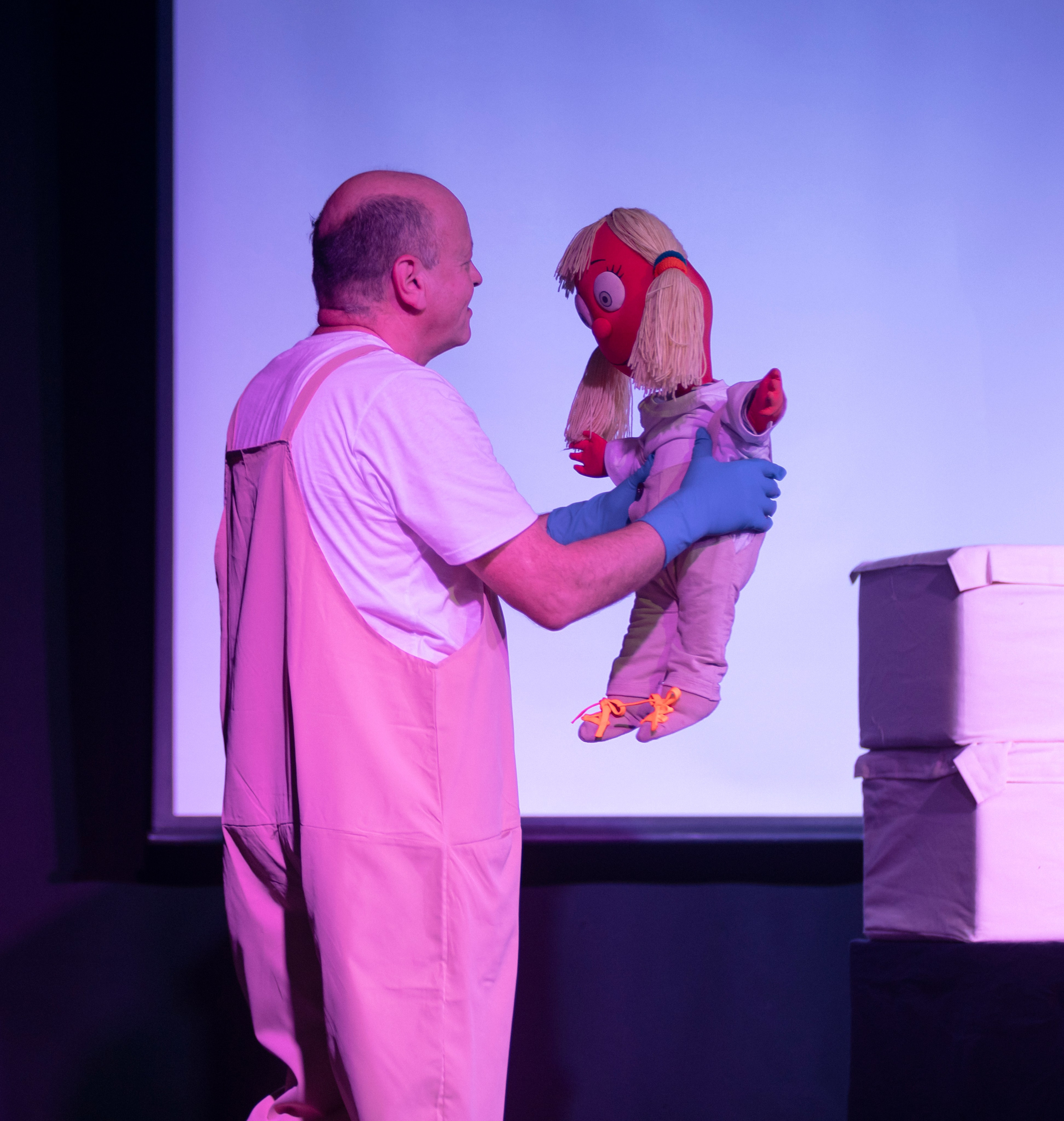 Просто Плыть»: театр, который трогает. Фотограф Самара — репортажная, свадебная, интерьерная съёмка от Ильи Петрова, профессионала своего дела