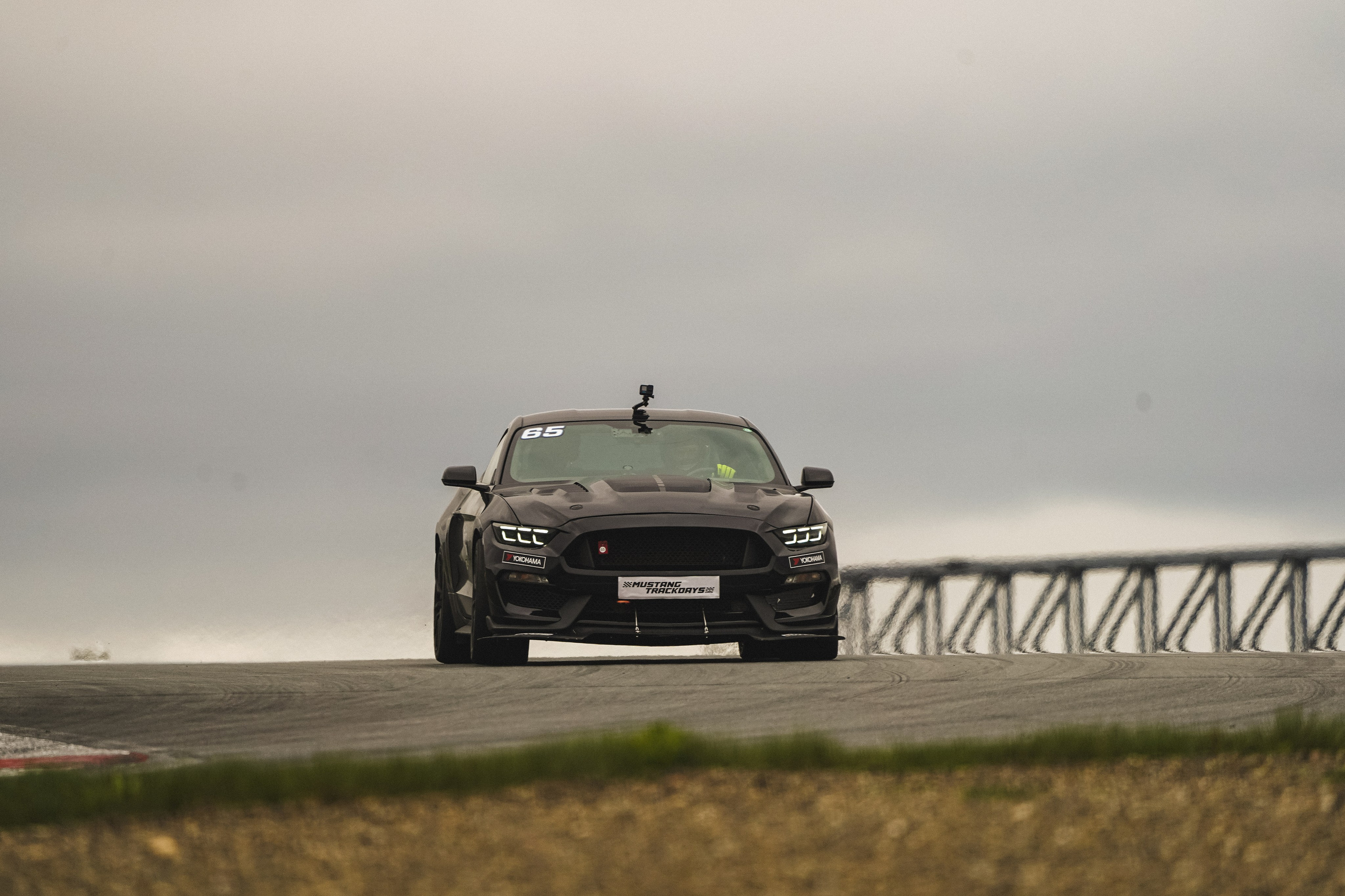 Mustang track days. Автомобильный фотограф Шакая Кирилл