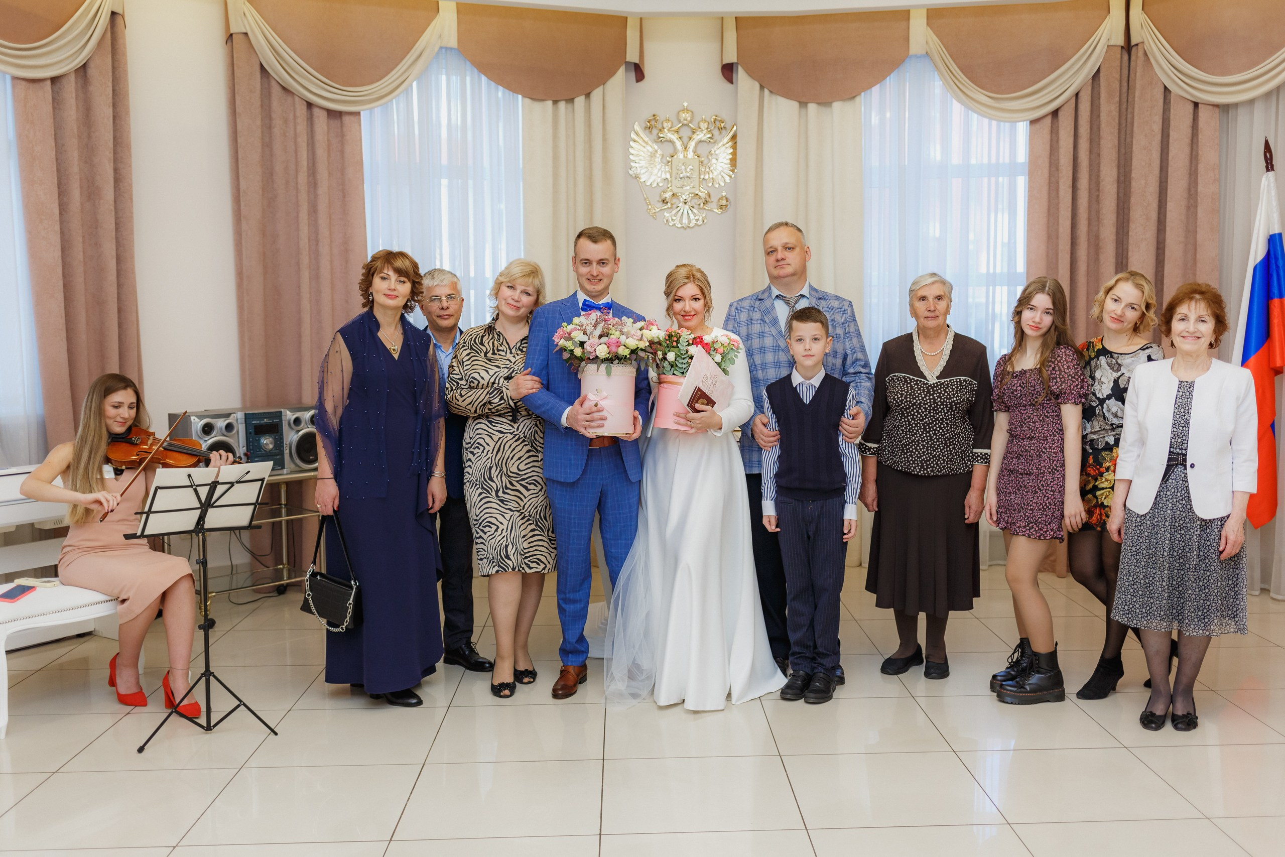 Большой свадебный день с венчанием