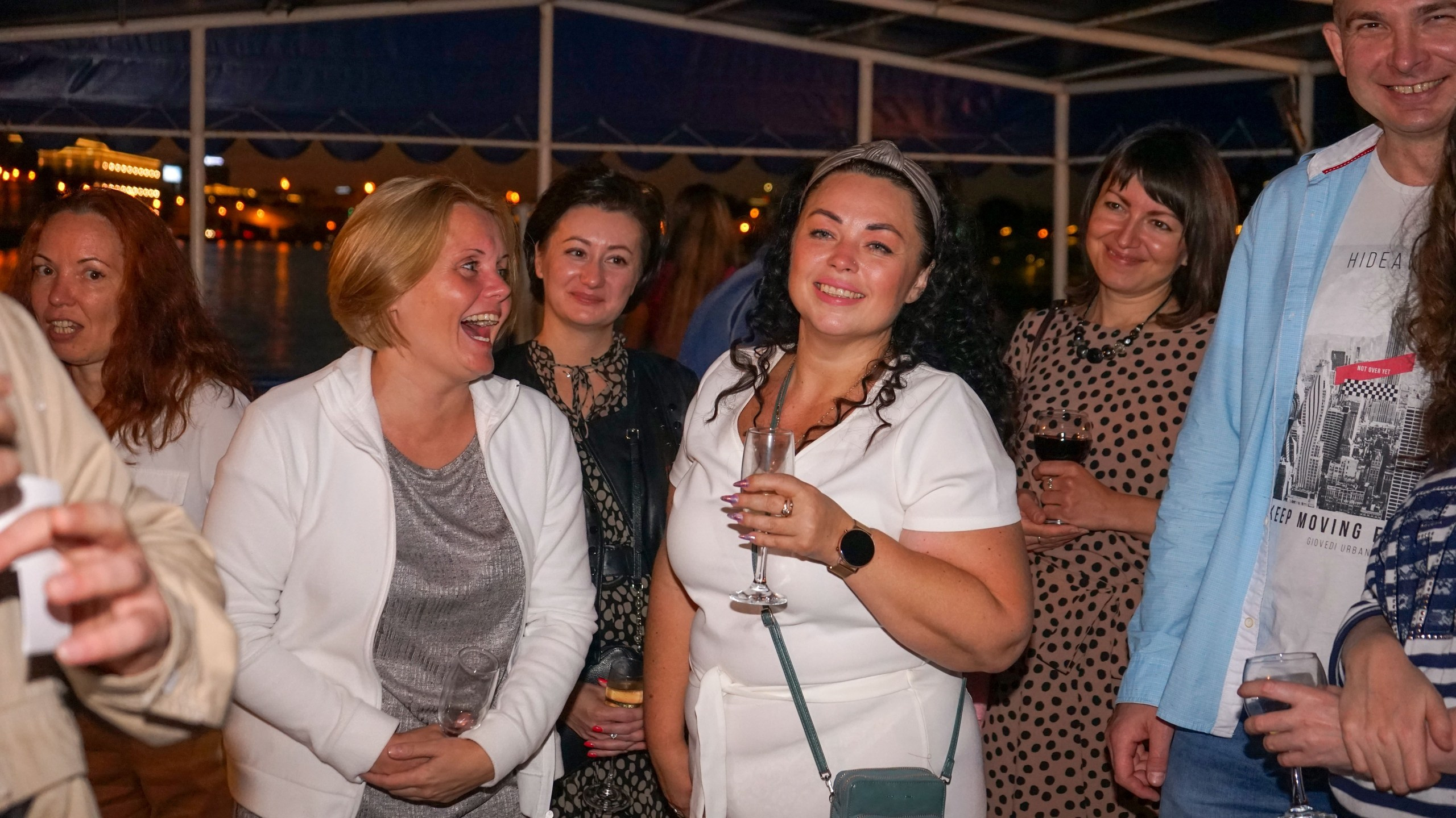 Танцы на воде | 24.07.21. Галерея Фантим