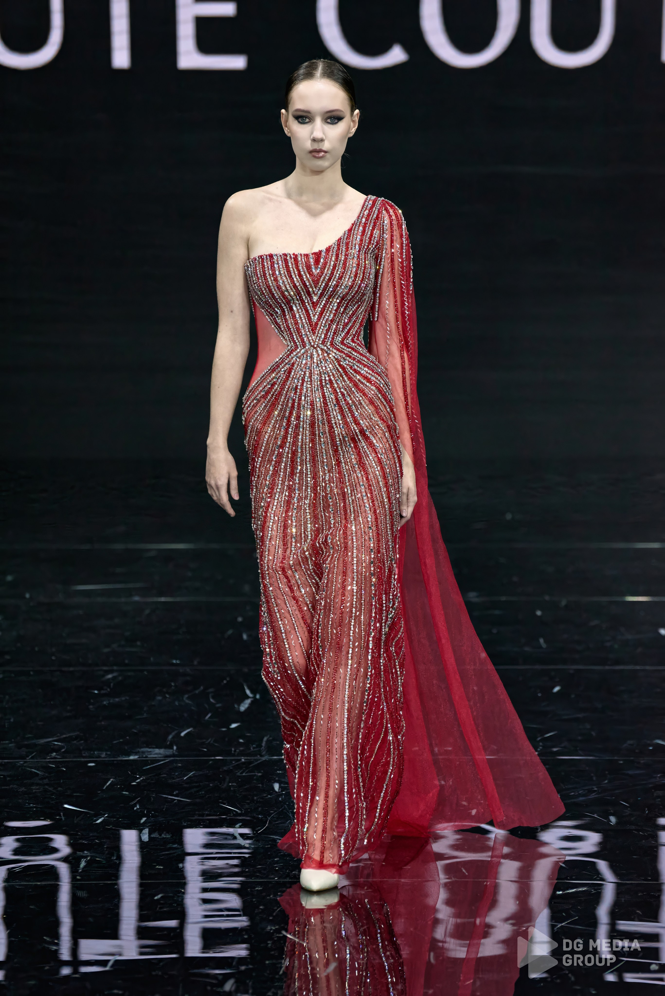 Создаем контент для модных показов. DG MEDIA GROUP | Контент для модных показов и концертов