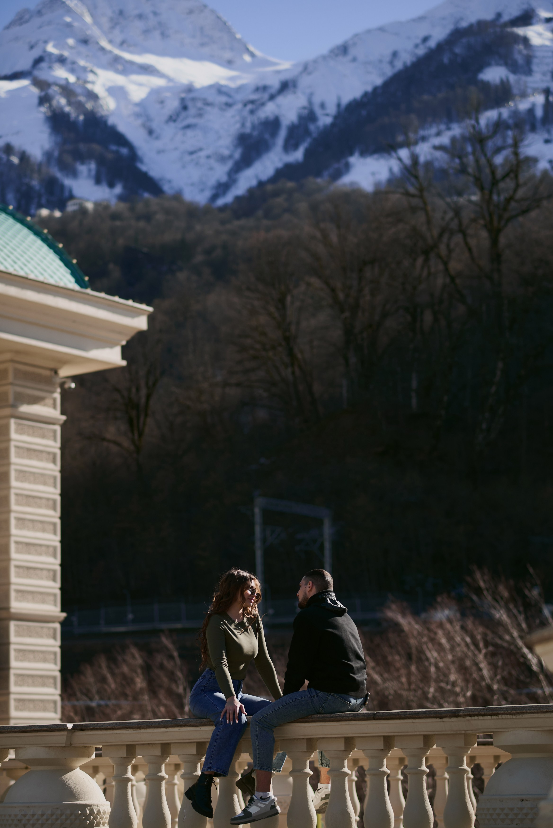 Красивые love-story фотосессии в Сочи, Адлере, Красной поляне, Розе Хутор. Фотограф для женщин и мужчин, контента для бизнеса в Сочи, Адлере, Красной поляне, Розе Хутор