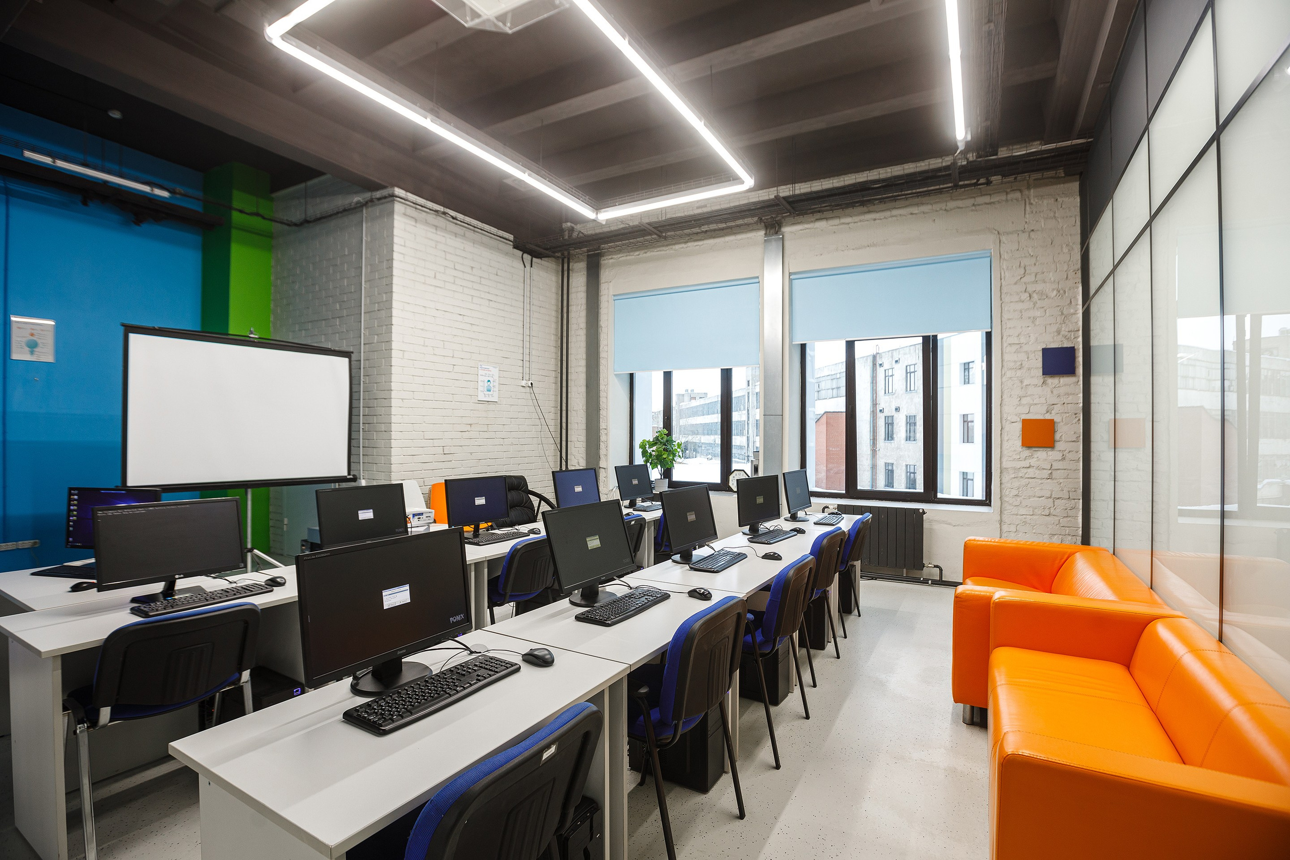 Офис 1С-Рарус. Профессиональный фотограф в Новосибирске