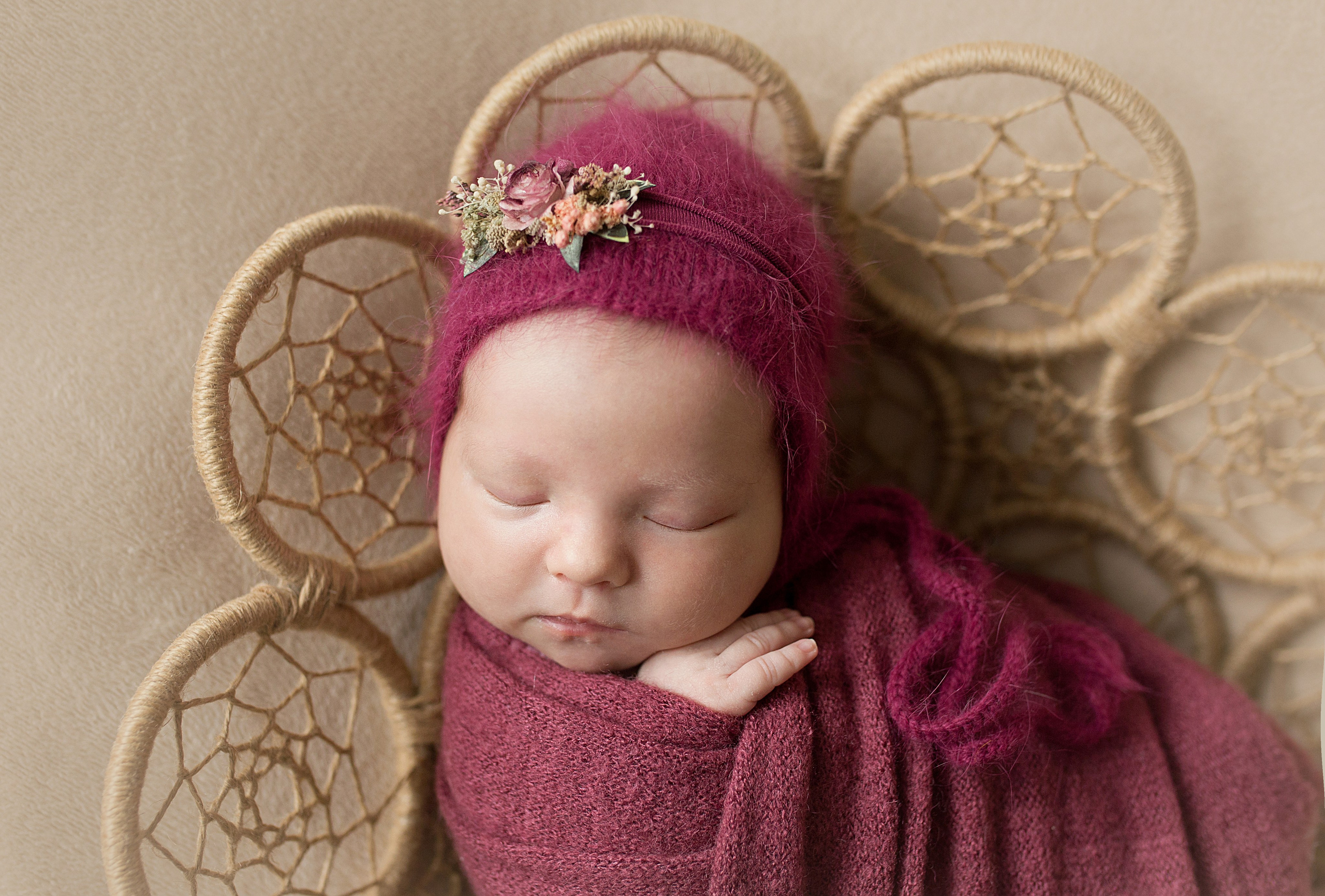 Фотосессия новорождённого. Фотограф новорождённых малышей и детский фотограф В Казани Лана Максим