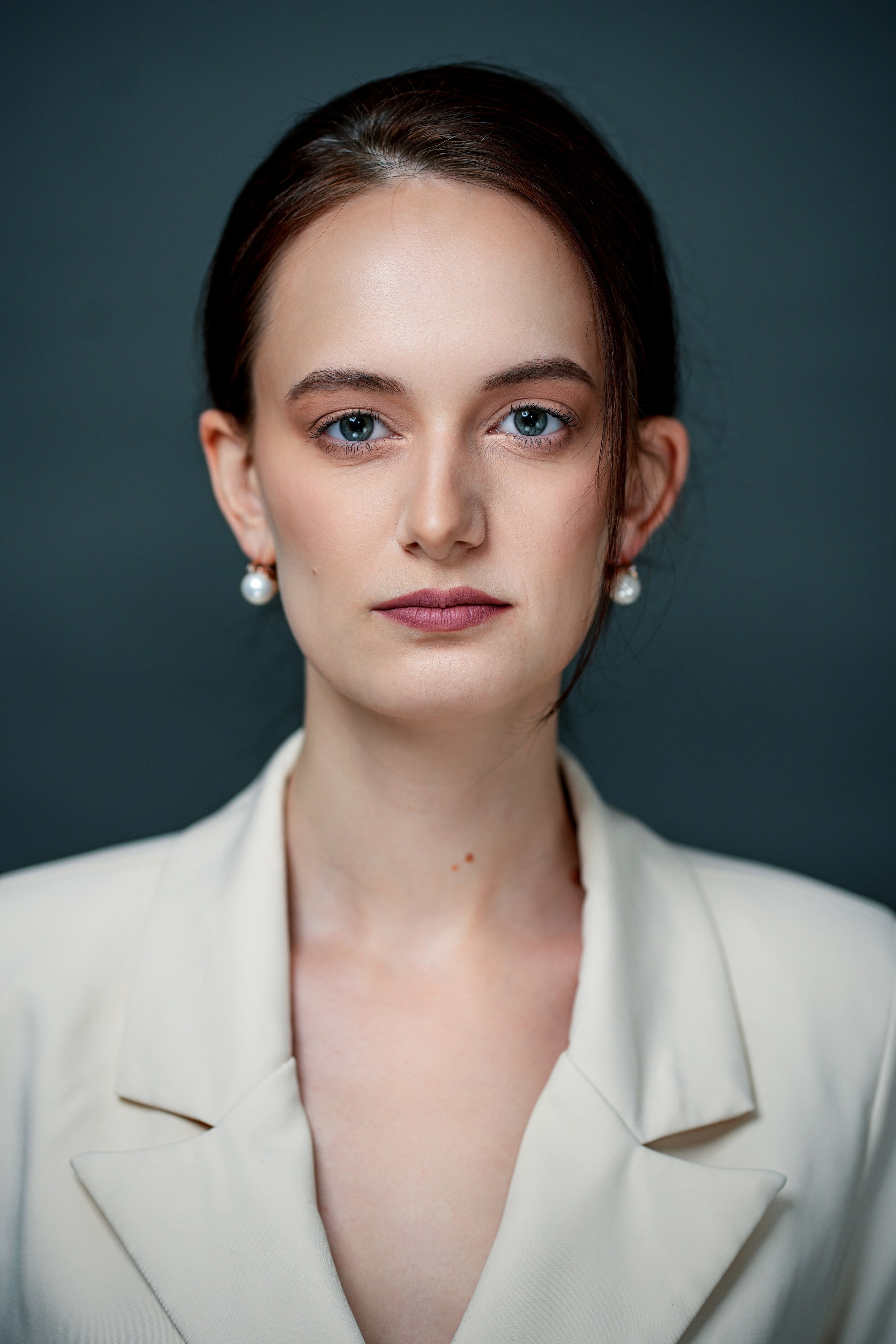 Актриса Алёна Паздникова. Портретная съемка в Москве, студийный фотограф Игорь Фомин