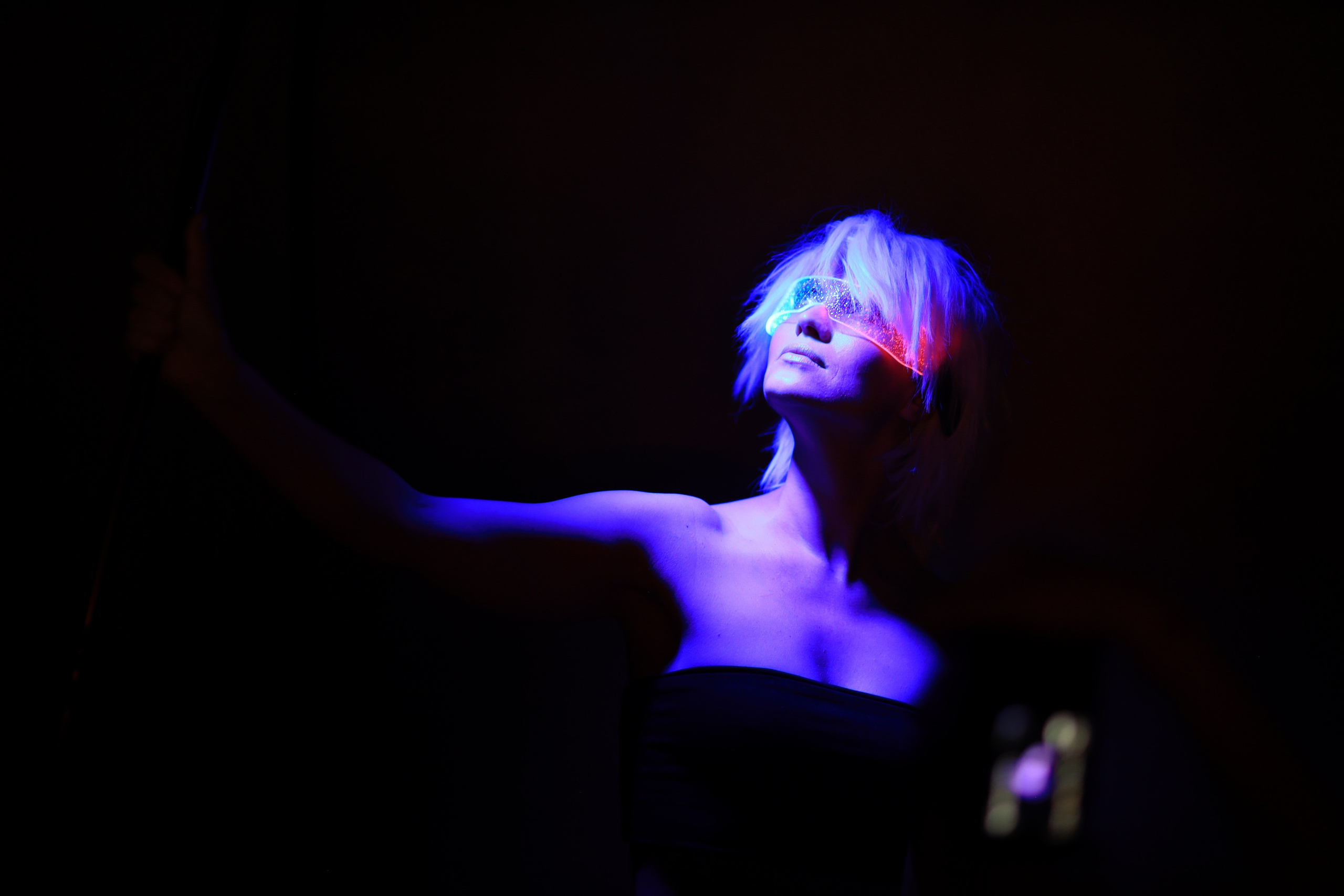 Неон и дым. Съемка в студии под ваш запрос, студийные съемки, фотографии архитектурных объектов — Александр Евстигнеев — фотограф Москва