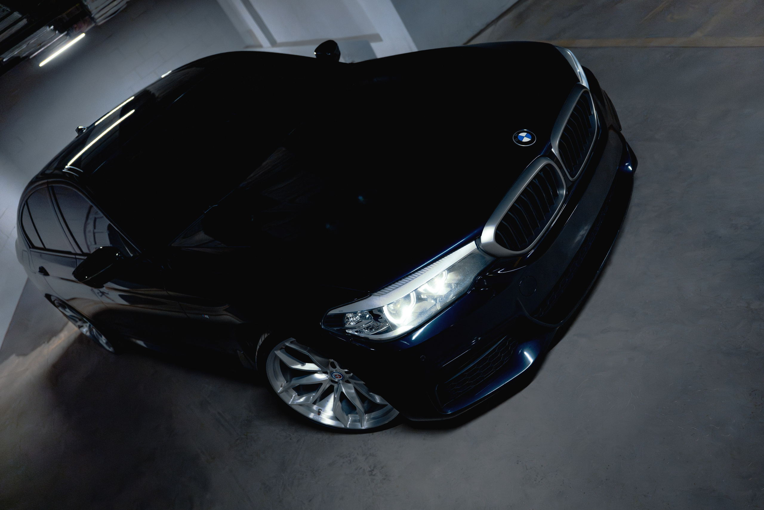 Фотографии BMW 520d G30