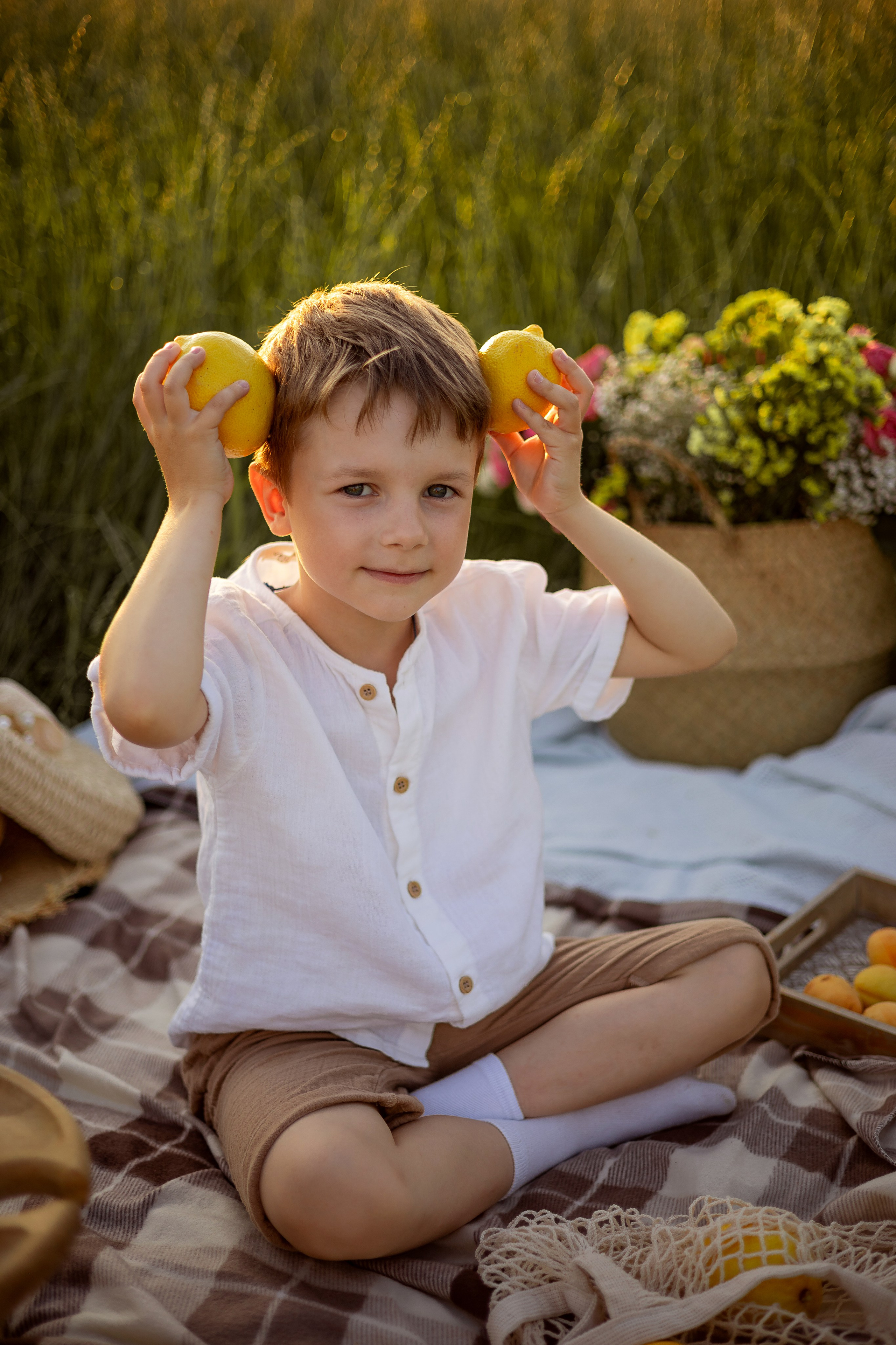 Тимофей в поле. Фотограф Ульянкина Мария