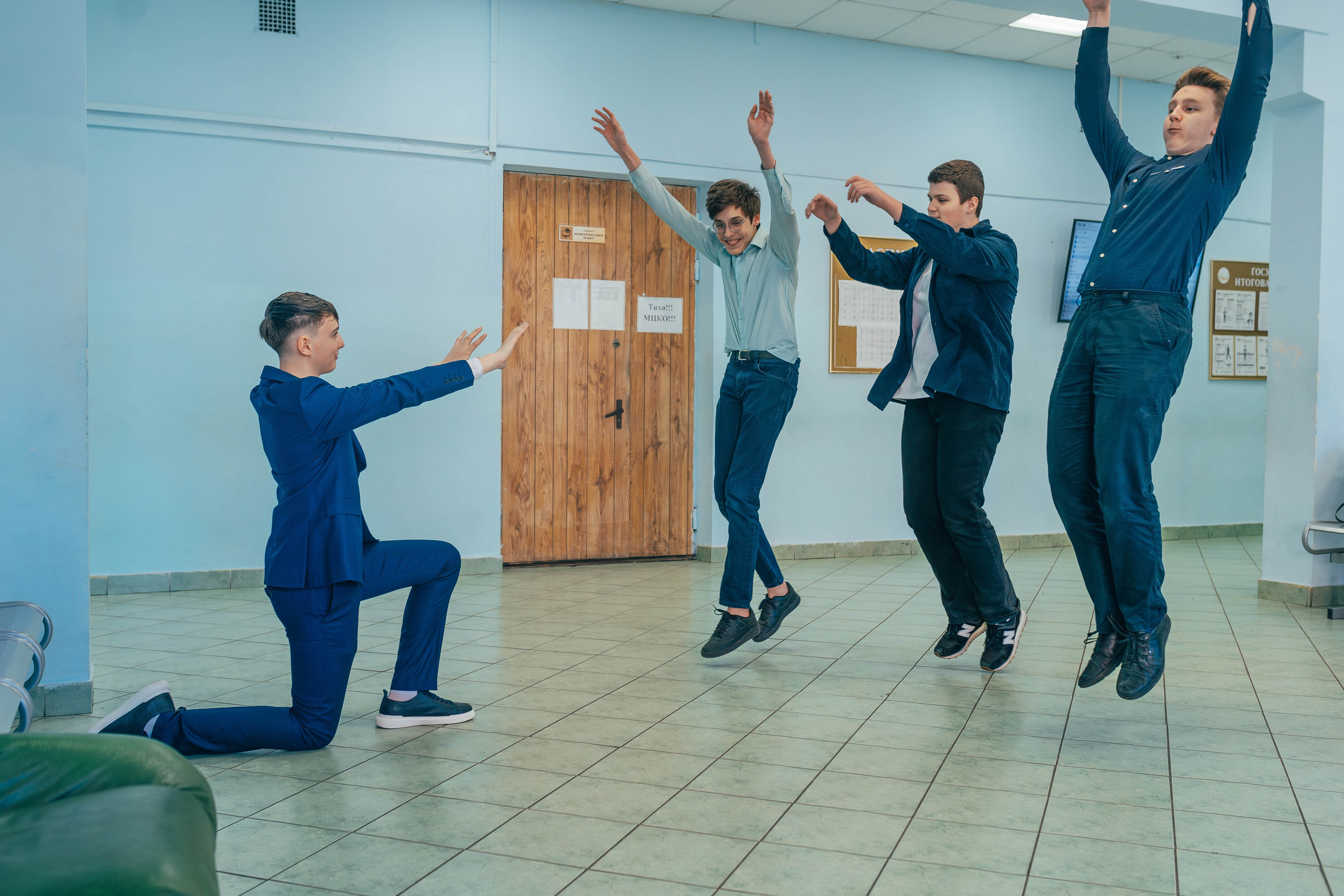 9 класс. Школьные альбомы и альбомы для детского сада. Юлия Осипова. Москва