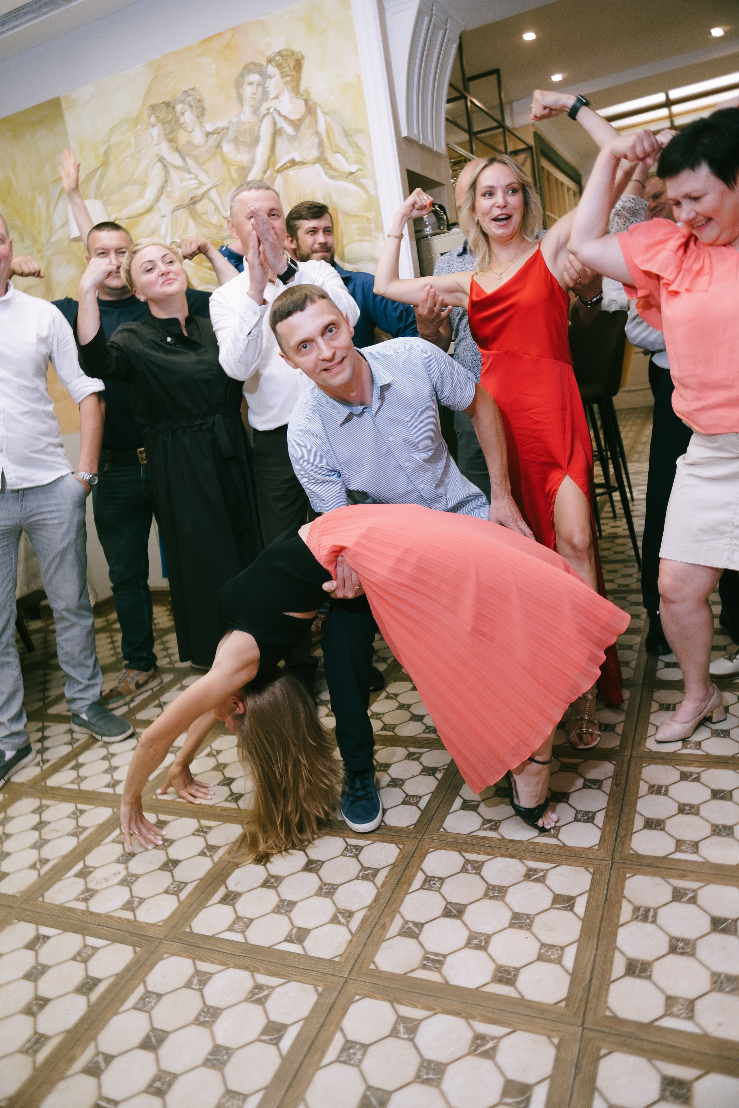 Выпускной школа 33. Свадебный и репортажной фотограф Денис Ожигин в Краснодаре и Краснодарском крае