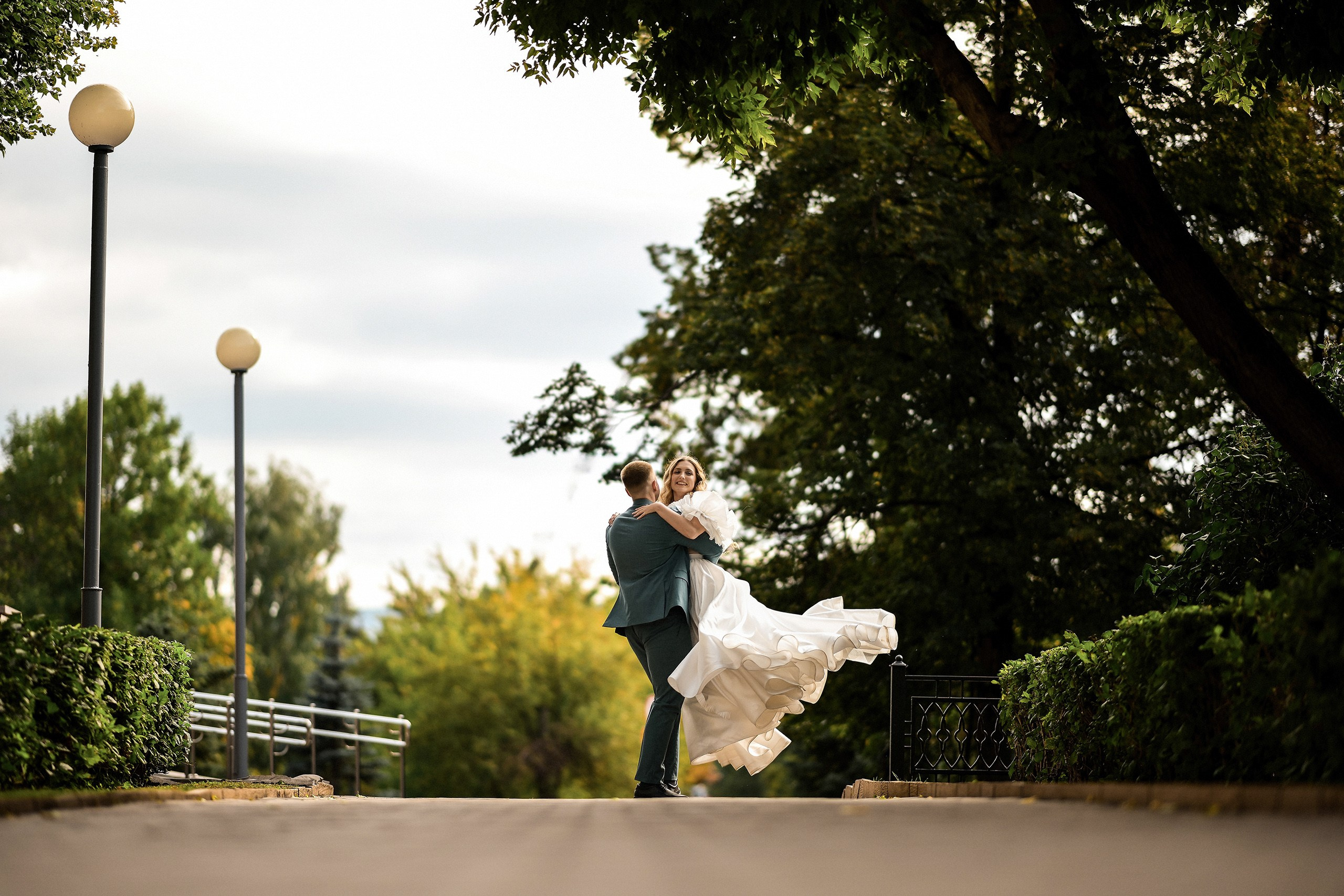 Осенняя яркая свадьба в Красноярске. 📸 Свадебный и семейный фотограф в Красноярске Тихомиров Евгений | 17 лет опыта | 800+ свадеб