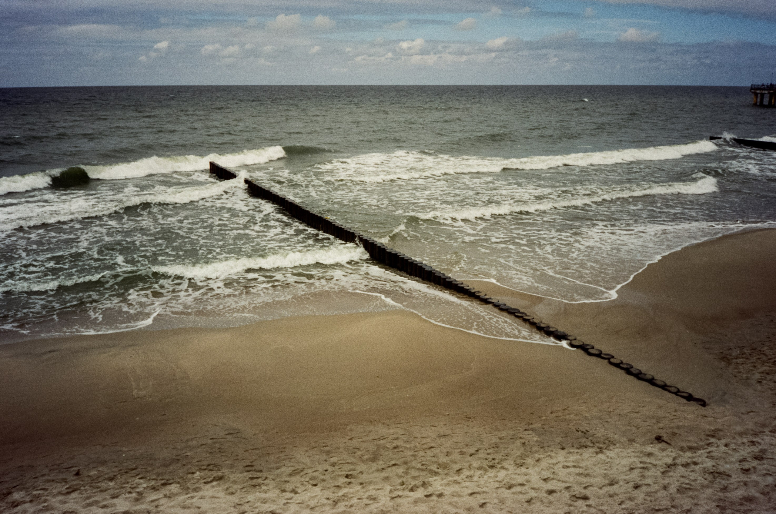 Зеленоградск. Море, пирс и вид на Куршскую косу. Фотограф-документалист Мария Осокина