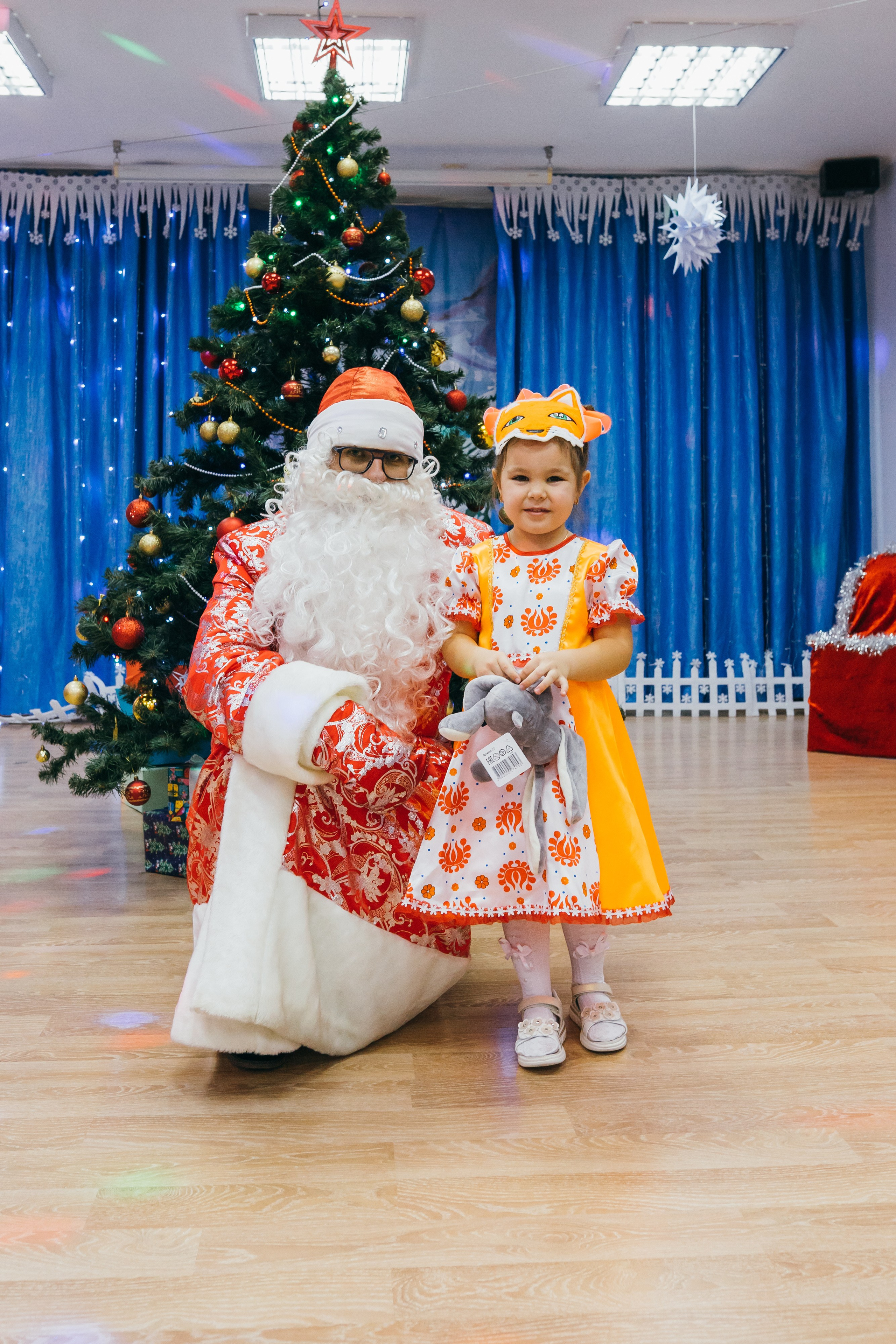 Новогодний утренник в детском саду. Профессиональный фотограф Геленджик, Новоросийск Виктория Цейс