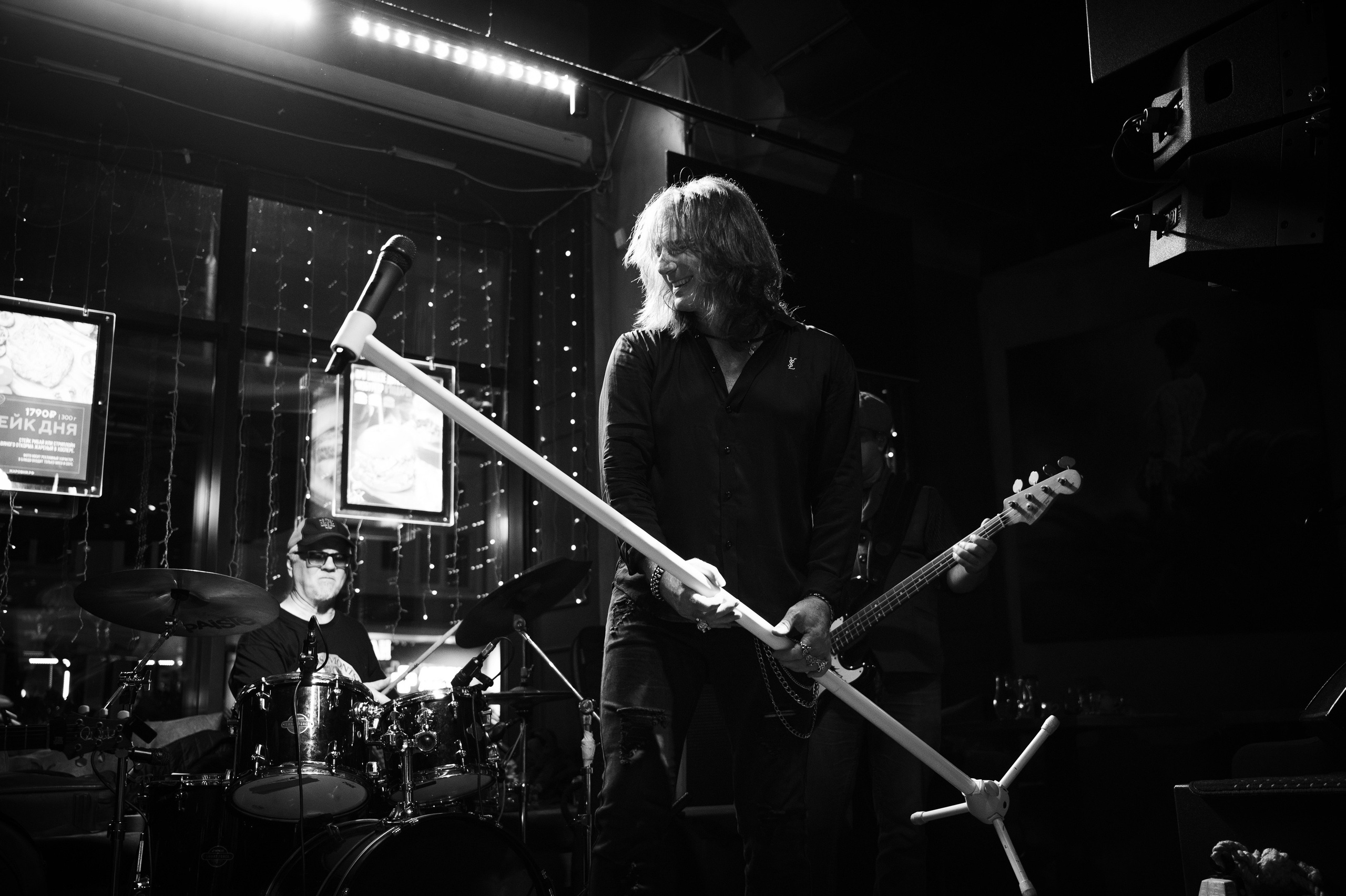 Андрей Храмов Бэнд «Классика зарубежного рока» (26.09.2025, ресторан Жаровня). Photographer in Moscow Anna Chistiakova