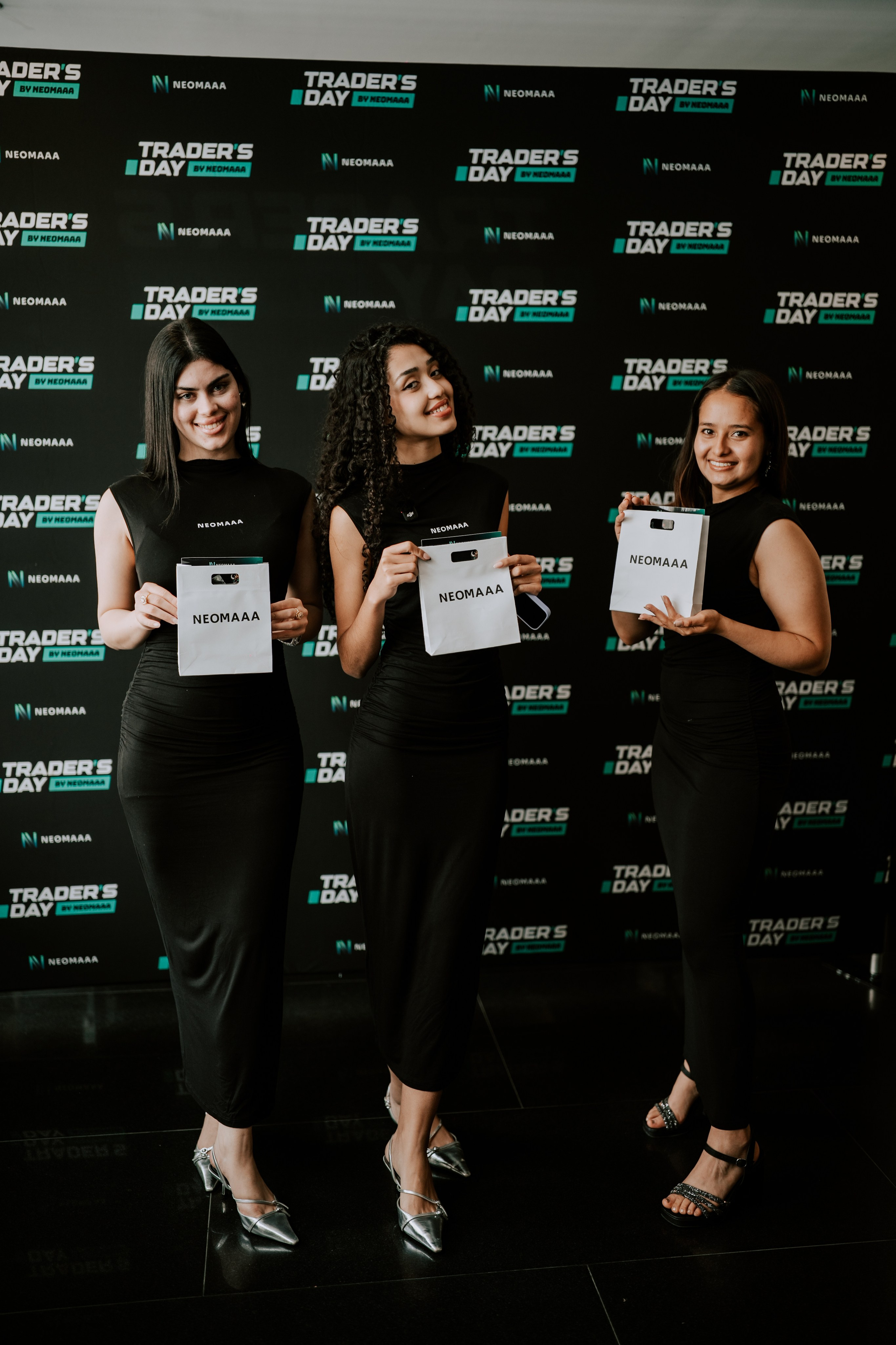 TRADERS DAY By NeomAAA Argentina. NeomAAA Funds Gallery