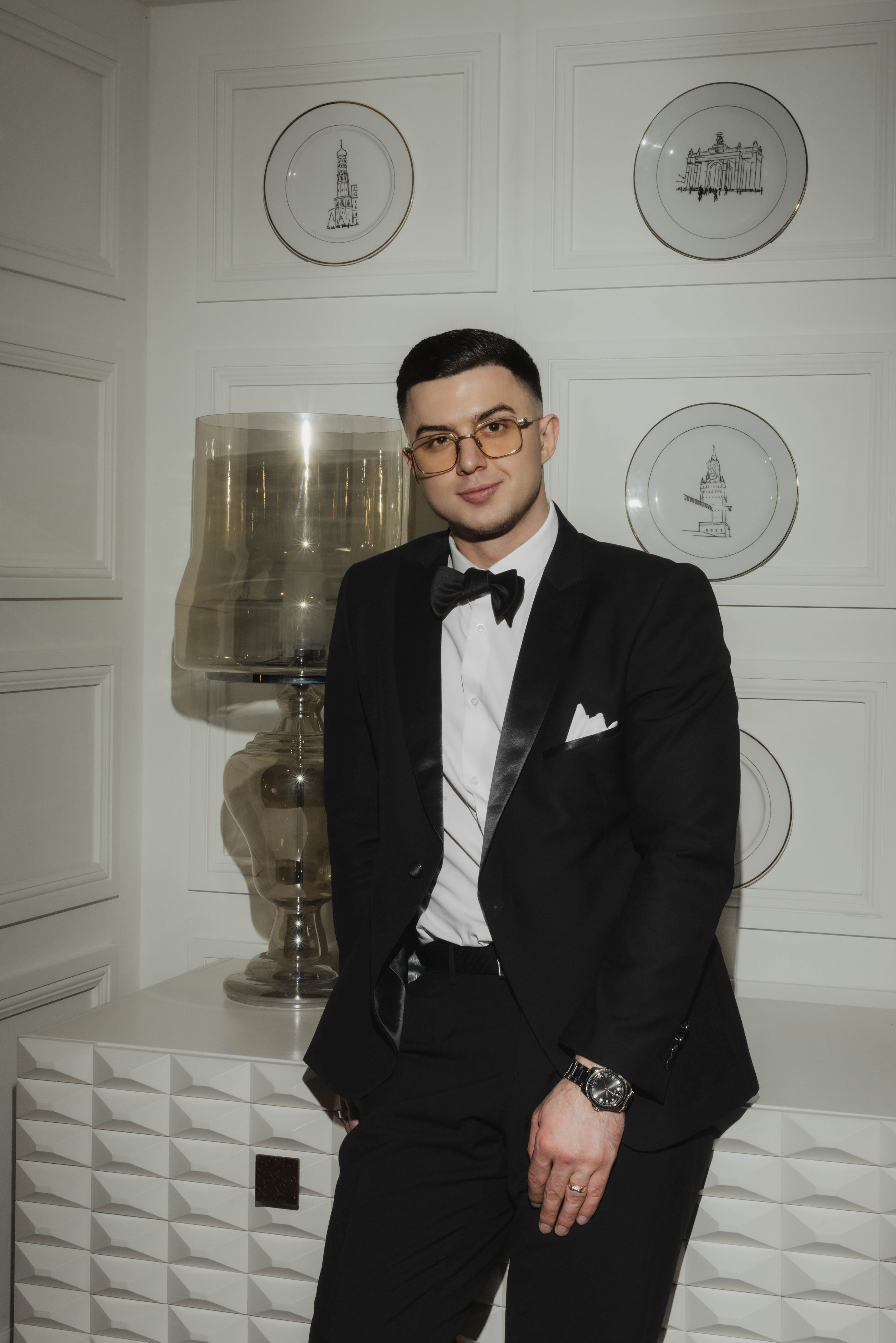 Мужской портрет городская фотосессия мужчны, фотосессия в городе, съемка на улицах города, городской портрет, фотосессия для парня